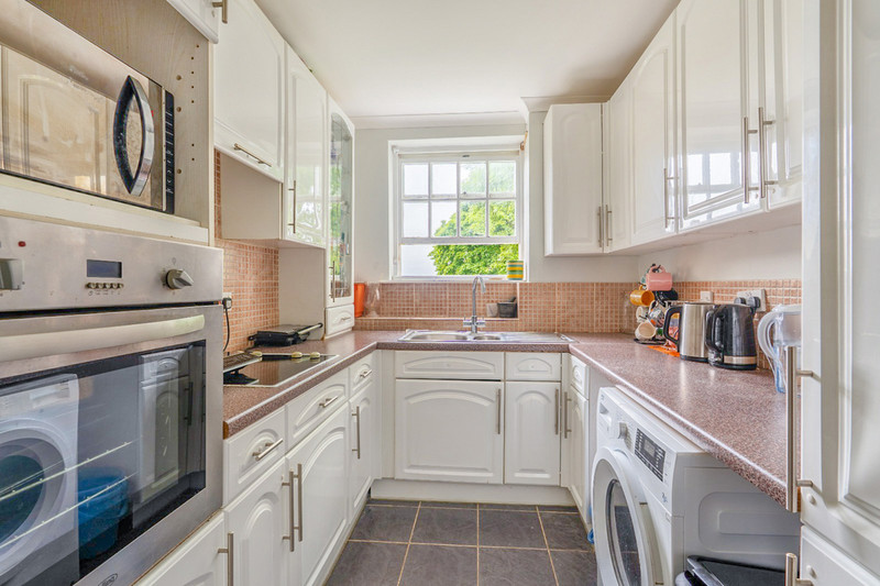 3 bedroom for sale, Clatford Manor House Clatford Manor, Andover, SP11, photo 3