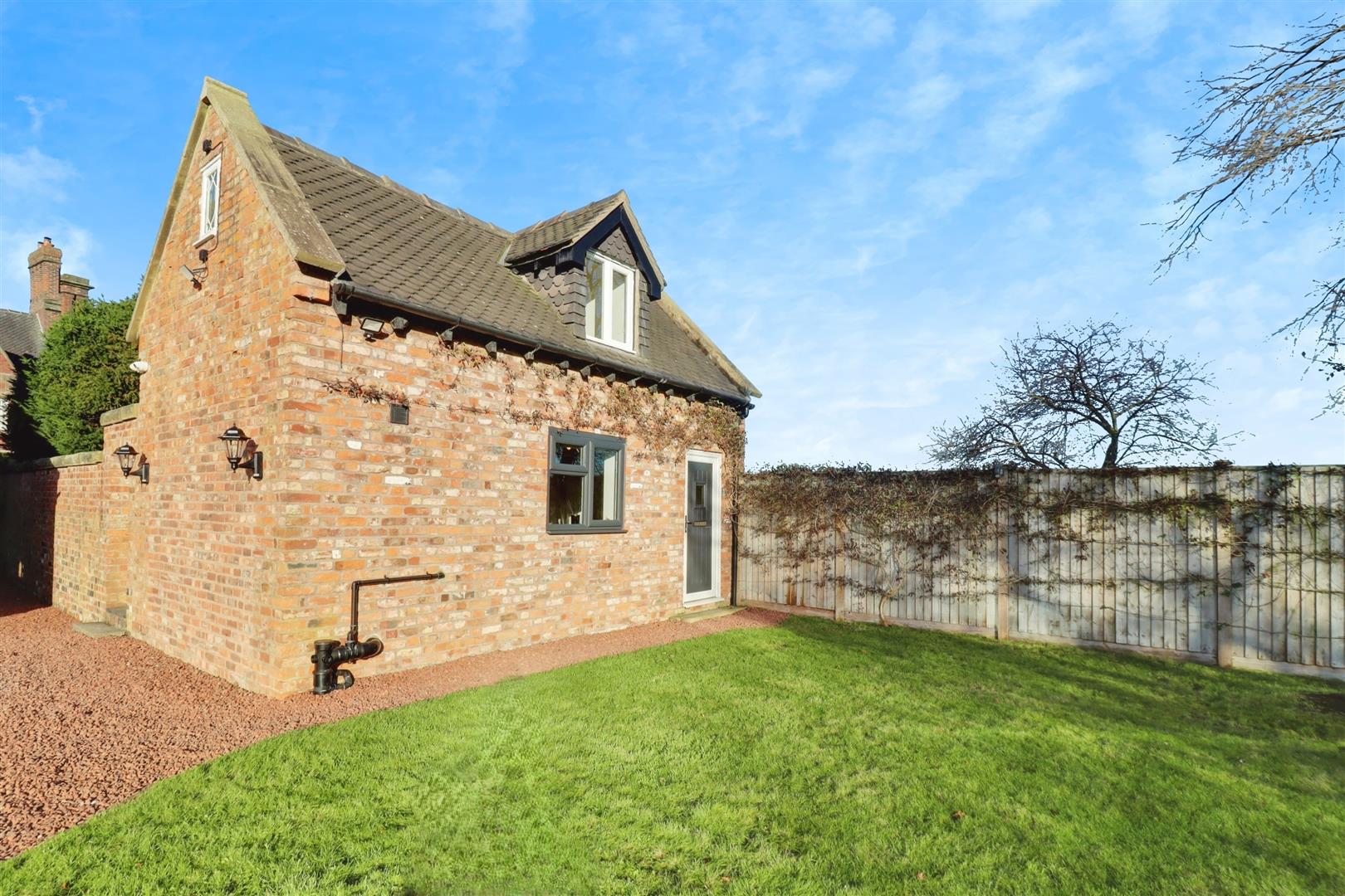 3 bedroom house for sale, Coach House Church Lane, Sandbach, CW11, photo 12 of 20