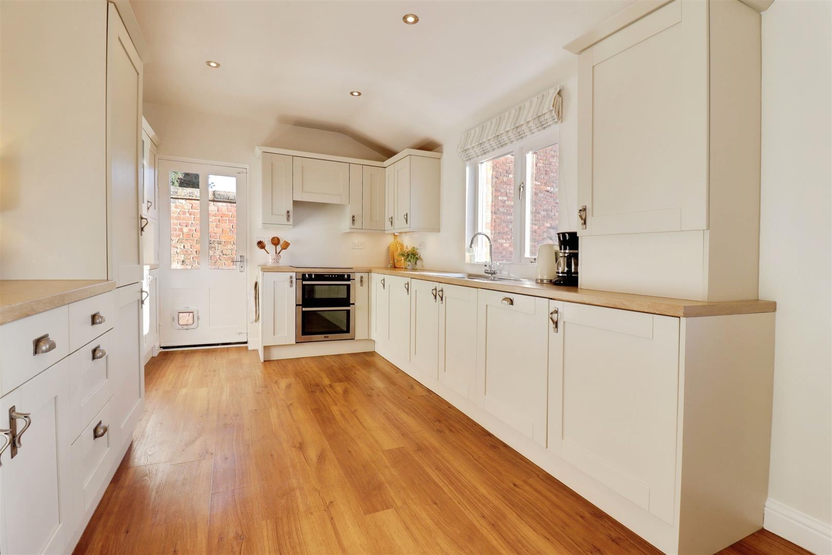 3 bedroom house for sale, Coach House Church Lane, Sandbach, CW11, photo 7 of 20