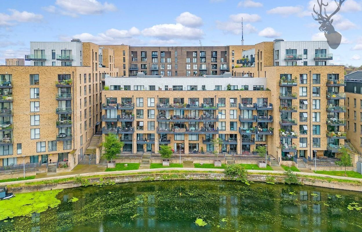 3 bedroom apartment for sale, Bolinder Way, London, E3, photo 13 of 13