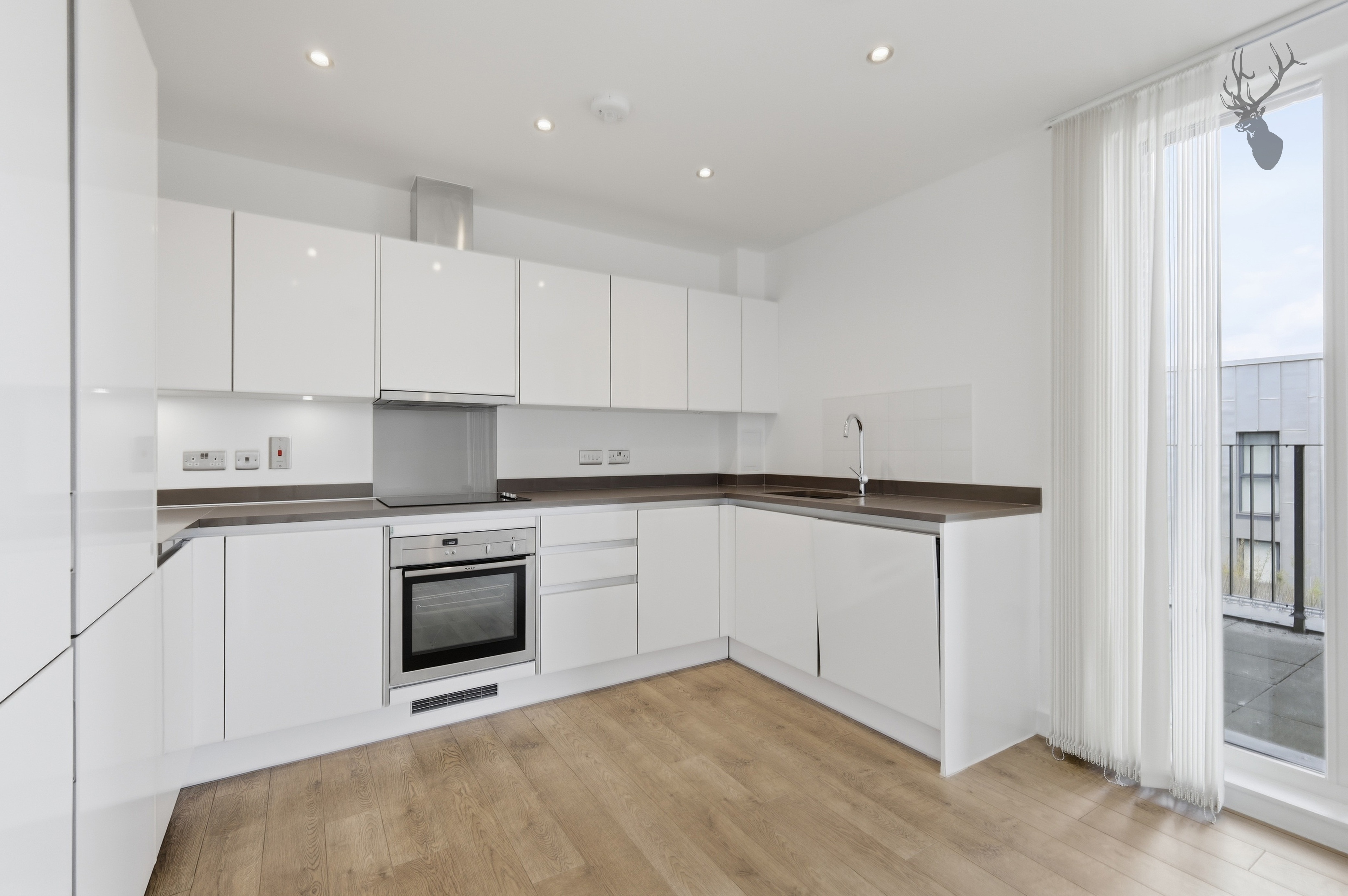 3 bedroom apartment for sale, Bolinder Way, London, E3, photo 4