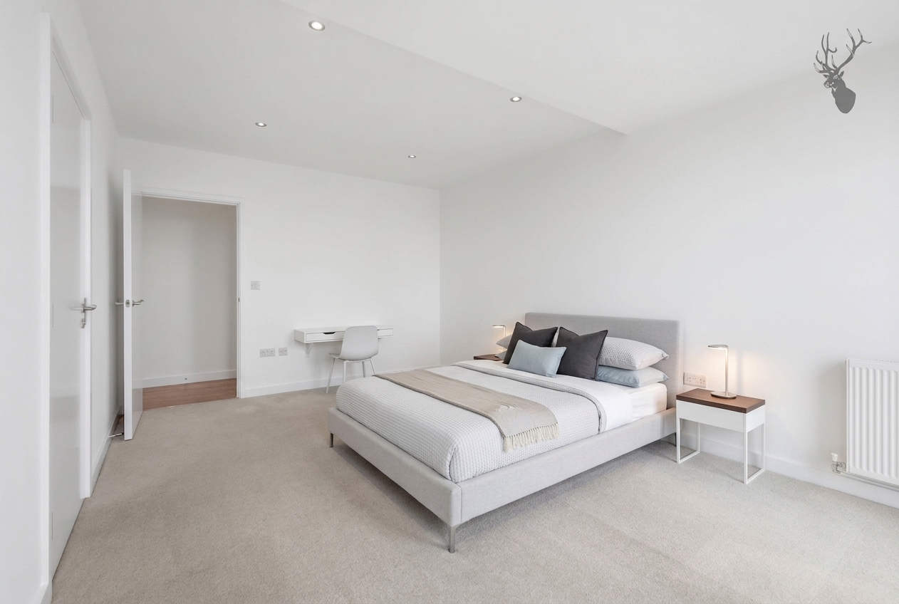 3 bedroom apartment for sale, Bolinder Way, London, E3, photo 8 of 13