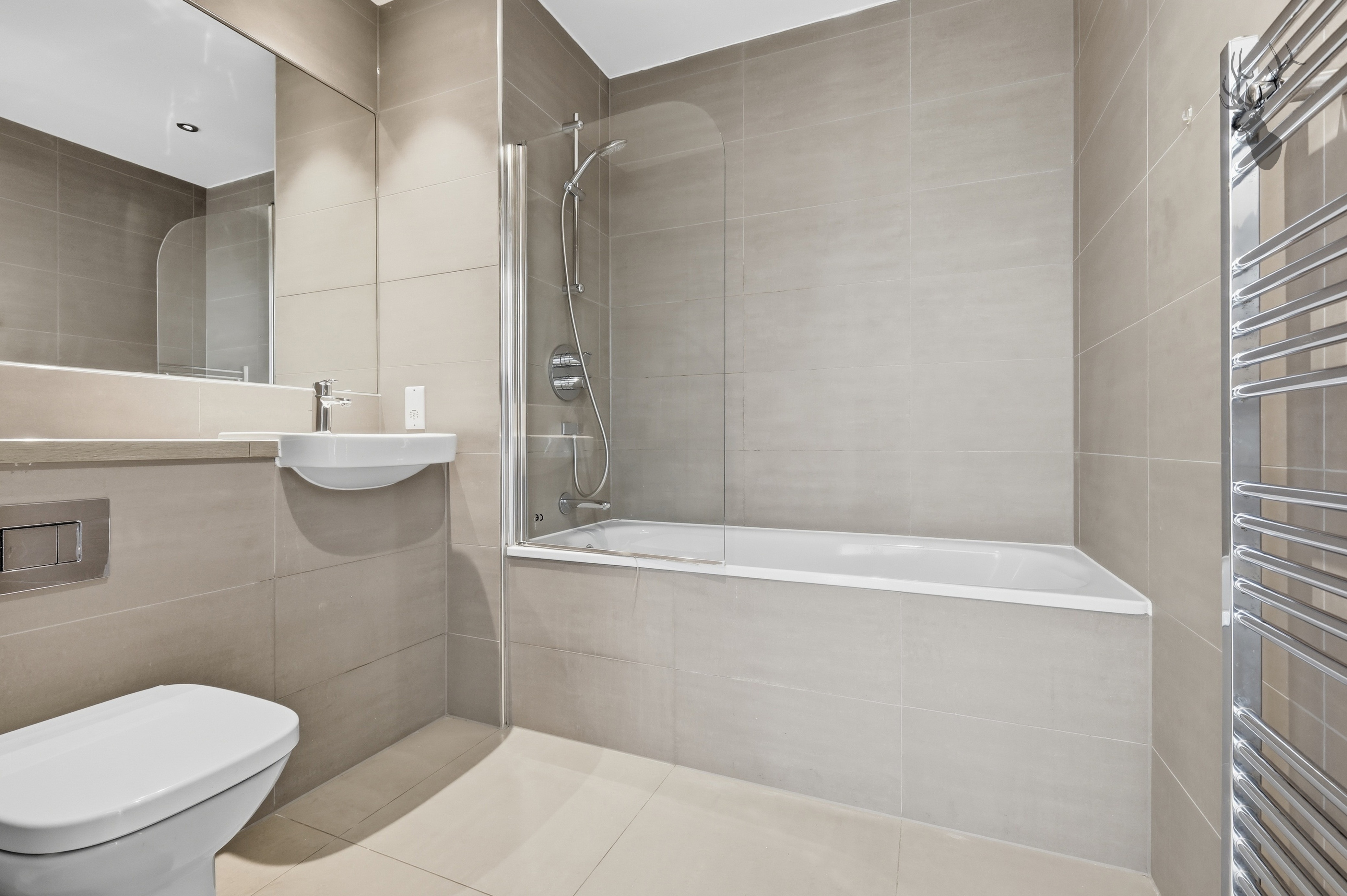 3 bedroom apartment for sale, Bolinder Way, London, E3, photo 9 of 13