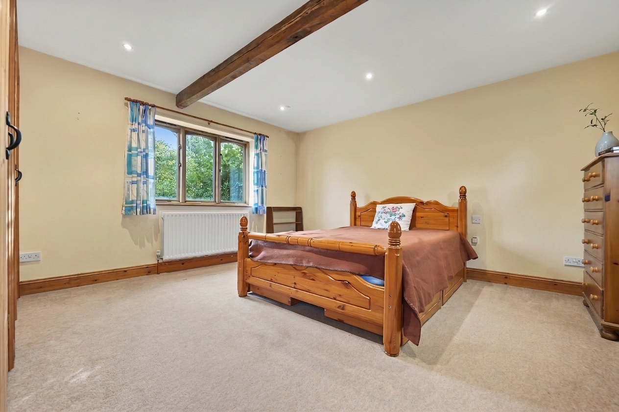 4 bedroom detached barn conversion for sale, Long Barn Sutton Lane, Market Harborough, LE16