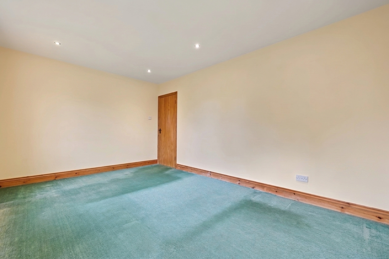 4 bedroom detached barn conversion for sale, Long Barn Sutton Lane, Market Harborough, LE16