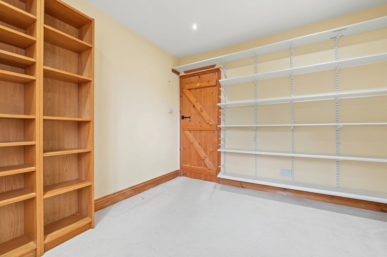 4 bedroom detached barn conversion for sale, Long Barn Sutton Lane, Market Harborough, LE16