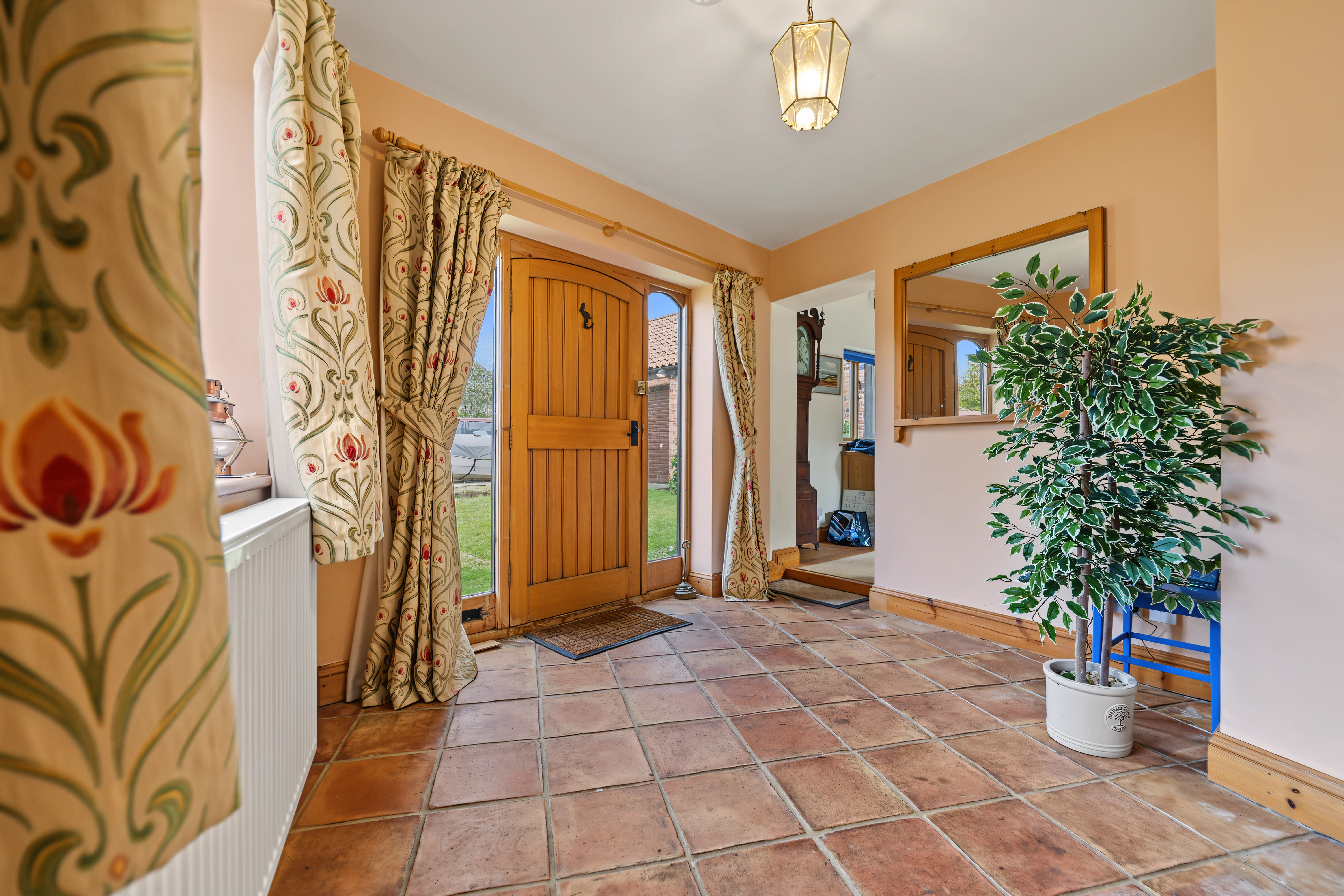 4 bedroom detached barn conversion for sale, Long Barn Sutton Lane, Market Harborough, LE16