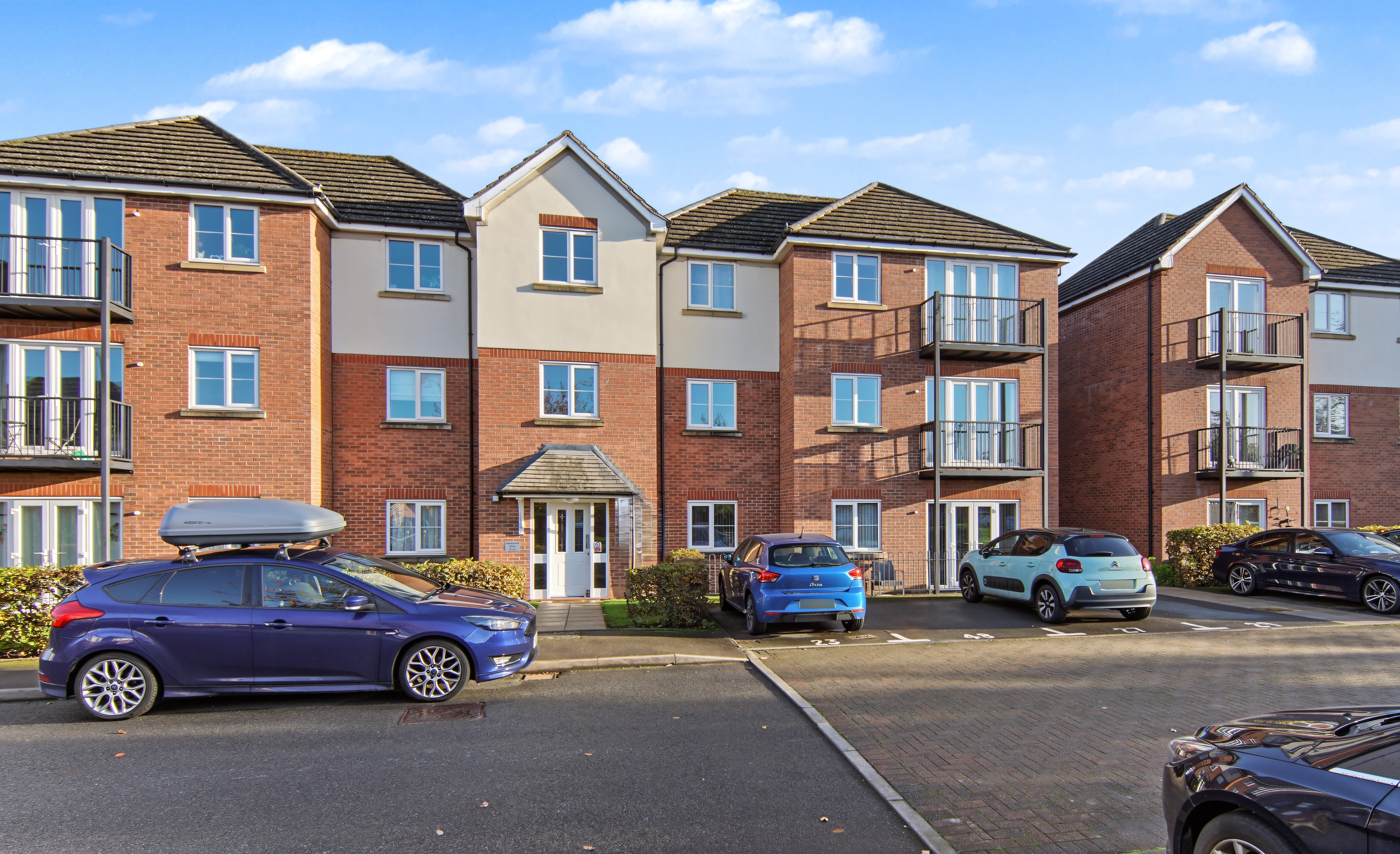 2 bedroom flat for sale, Burlywood Close, Coventry, CV5, photo 1