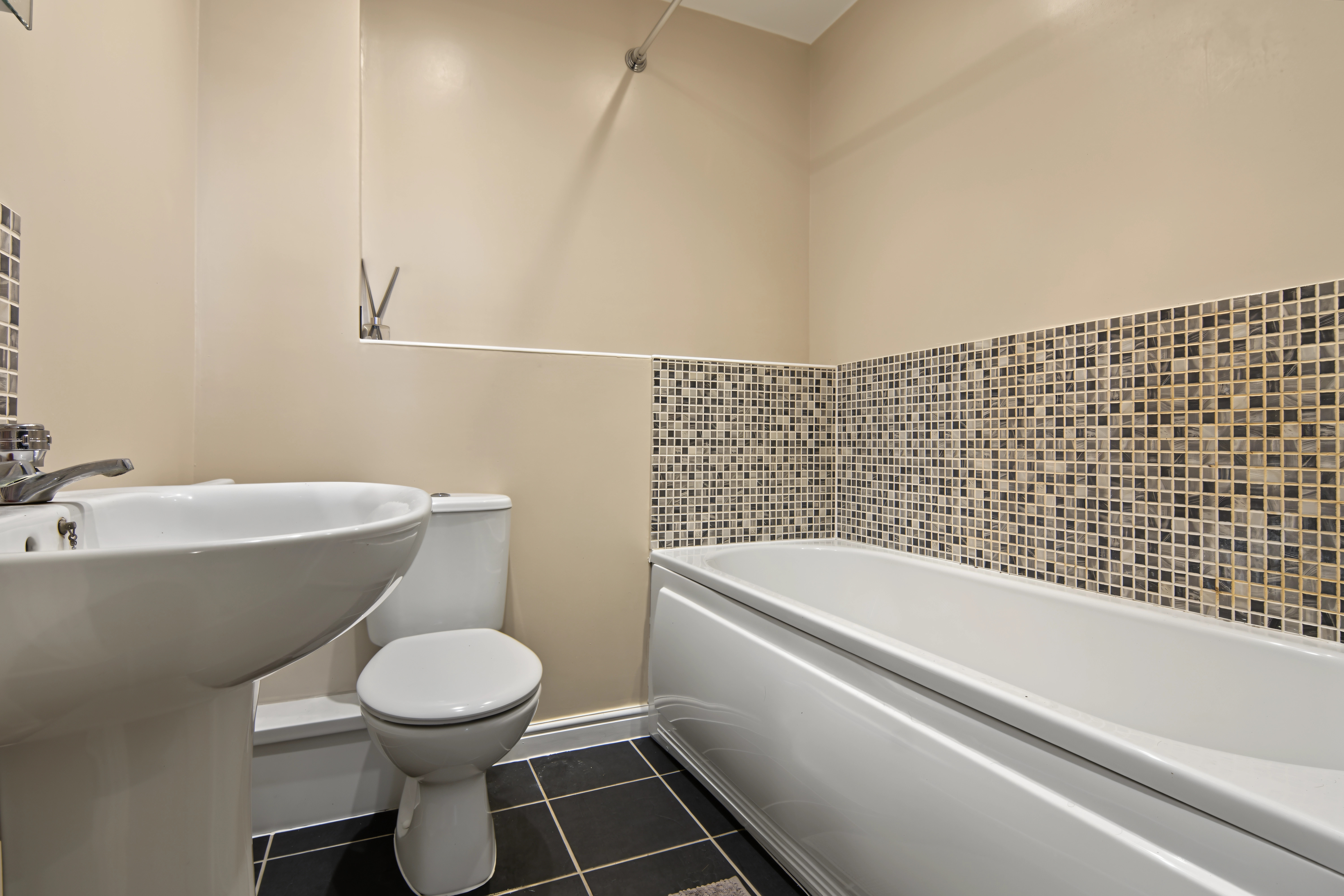 2 bedroom flat for sale, Burlywood Close, Coventry, CV5, photo 13 of 20
