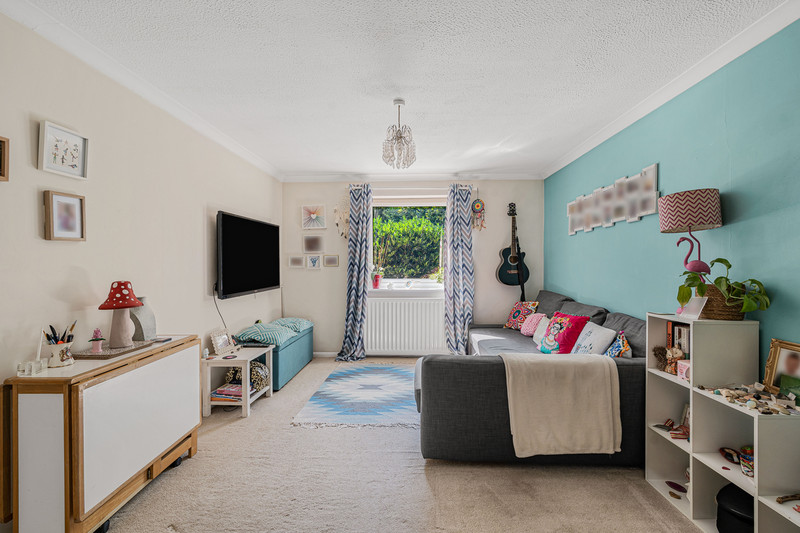 2 bedroom for sale, Prince Albert Gardens, Andover, SP10, photo 5