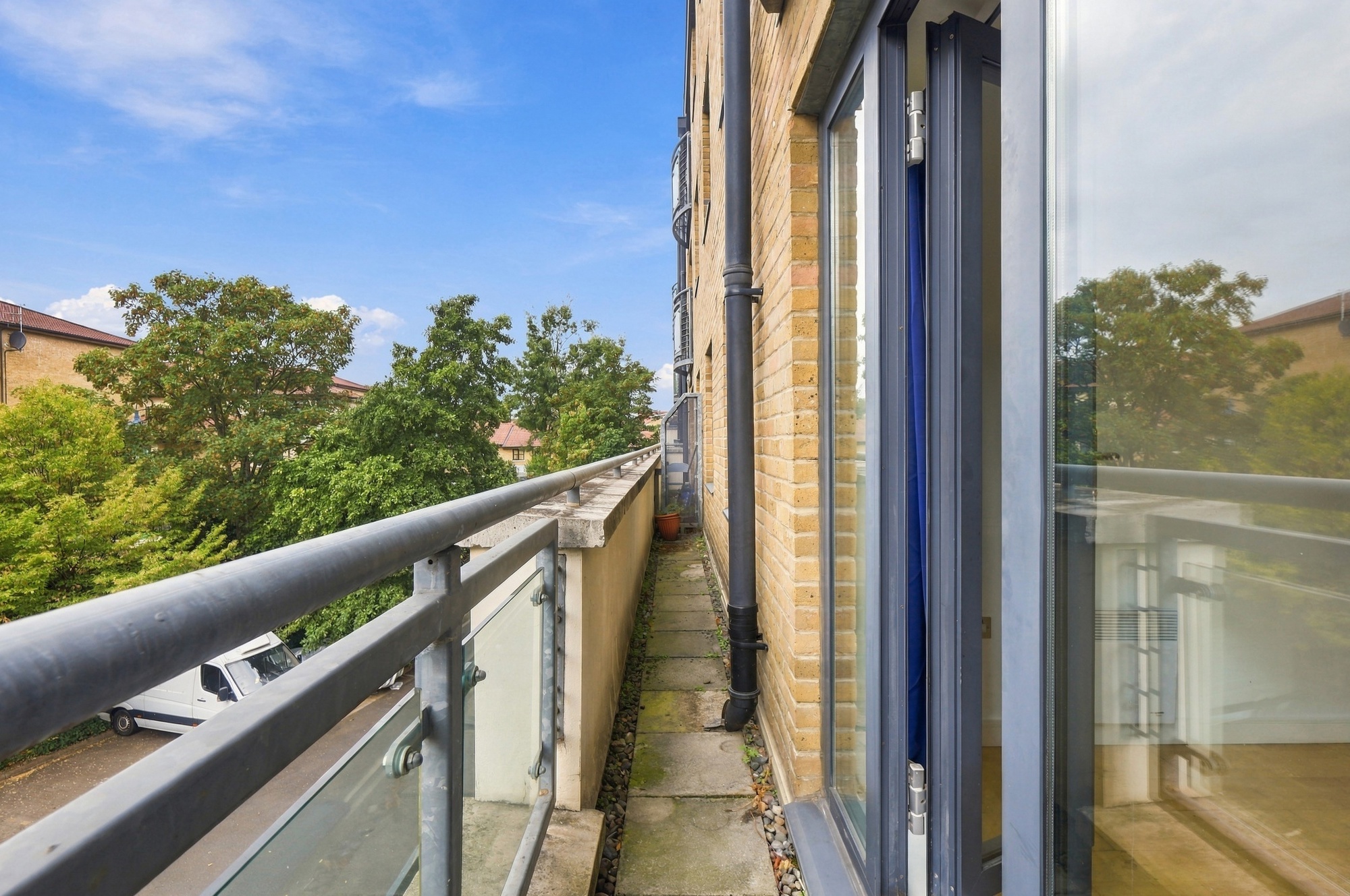 2 bedroom apartment for sale, Fairfield Road, London, E3, photo 3