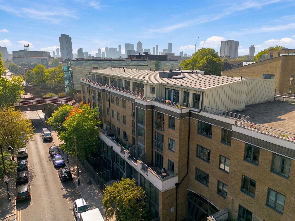 2 bedroom apartment for sale, Fairfield Road, London, E3, photo 6 of 14