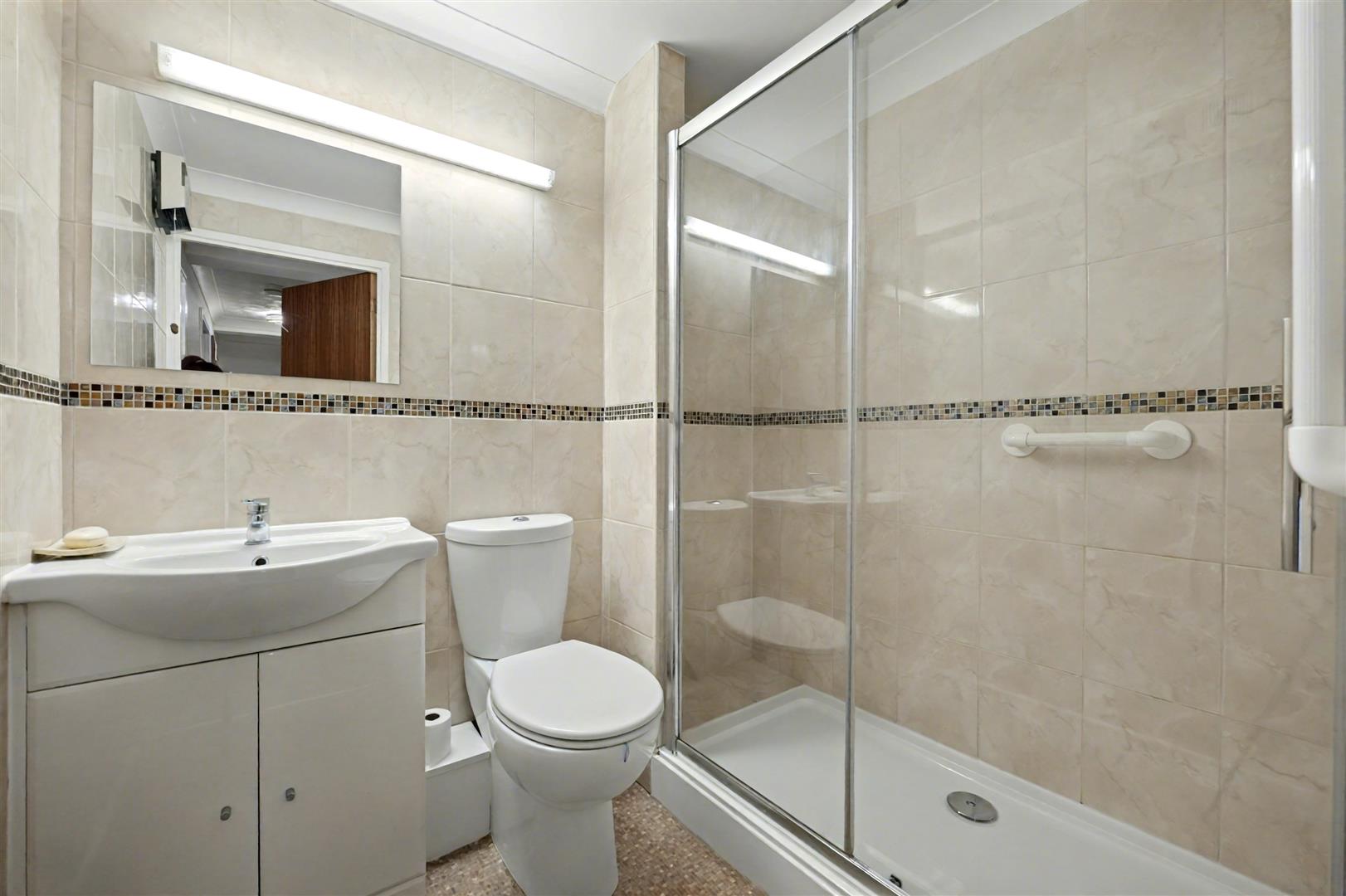 2 bedroom retirement property for sale, Homewelland House Leicester Road, Market Harborough, LE16