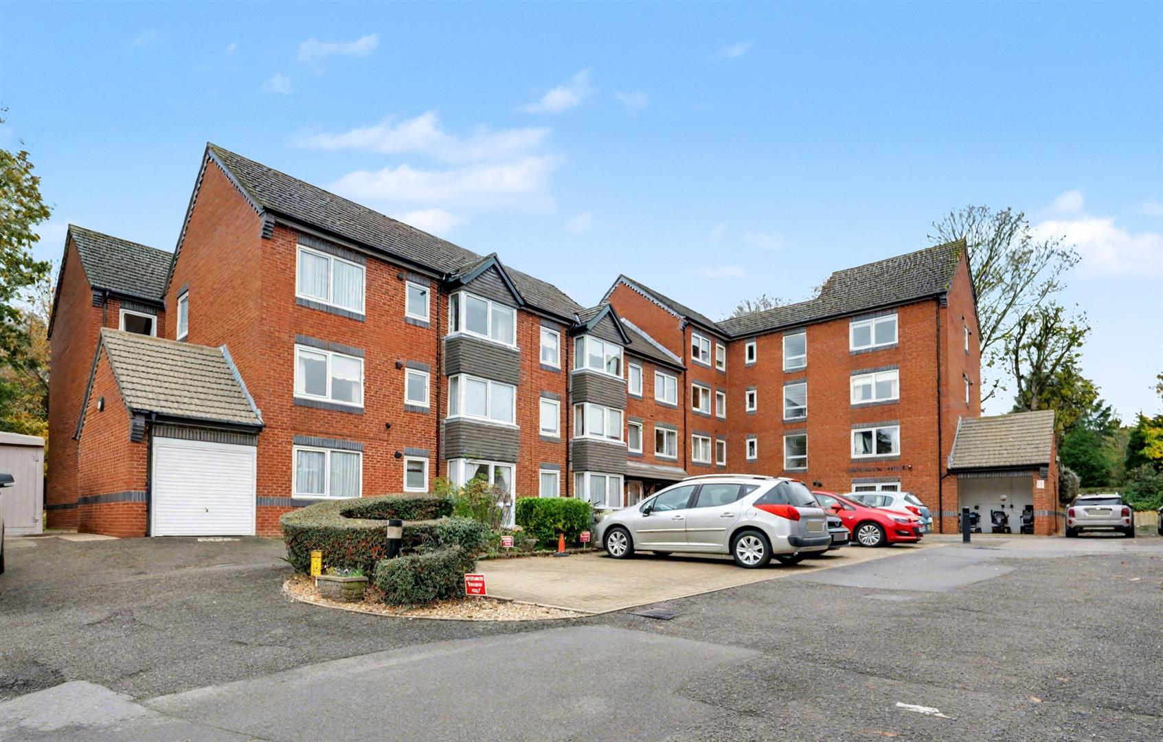 2 bedroom retirement property for sale, Homewelland House Leicester Road, Market Harborough, LE16
