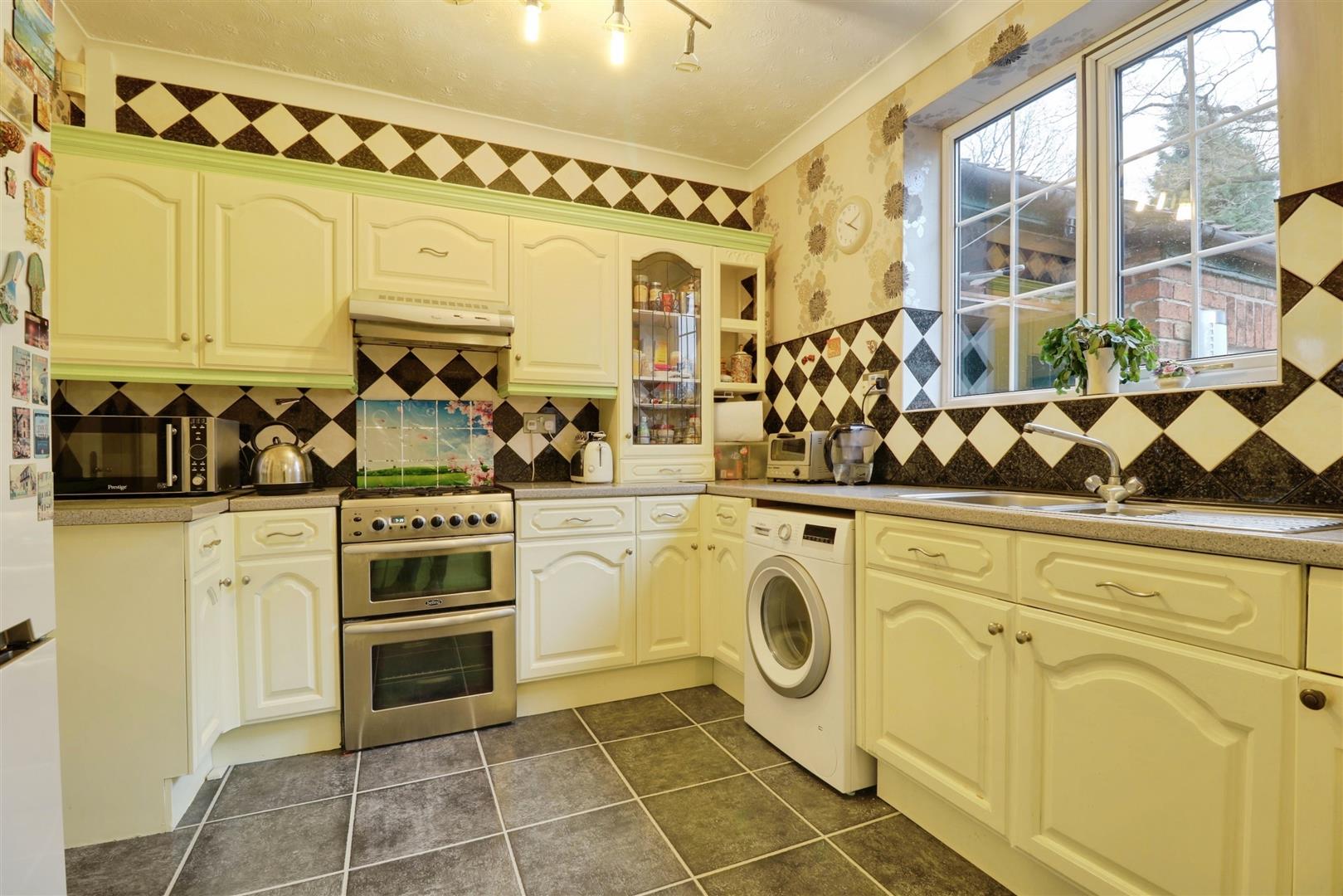 3 bedroom house for sale, The Rode, Stoke-On-Trent, ST7, photo 5