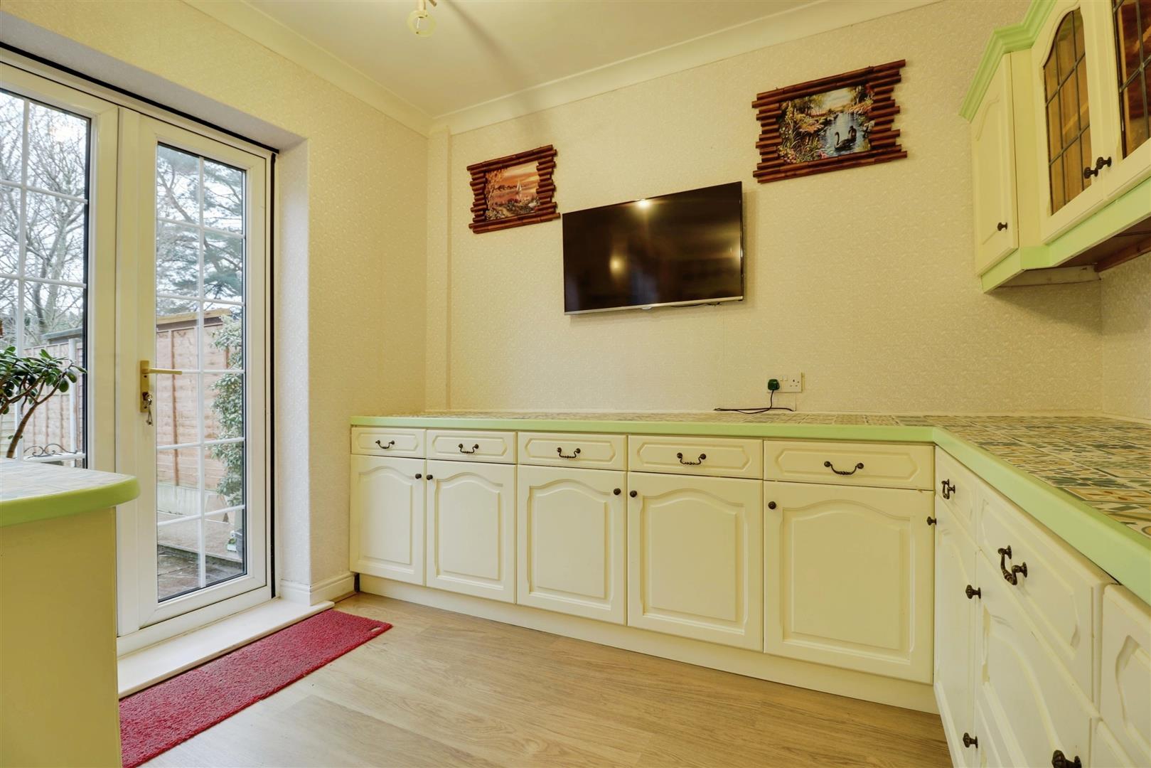 3 bedroom house for sale, The Rode, Stoke-On-Trent, ST7, photo 8 of 20