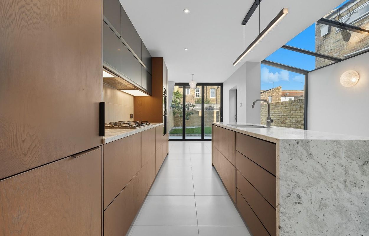 4 bedroom terraced house for sale, Zealand Road, London, E3, photo 10 of 20
