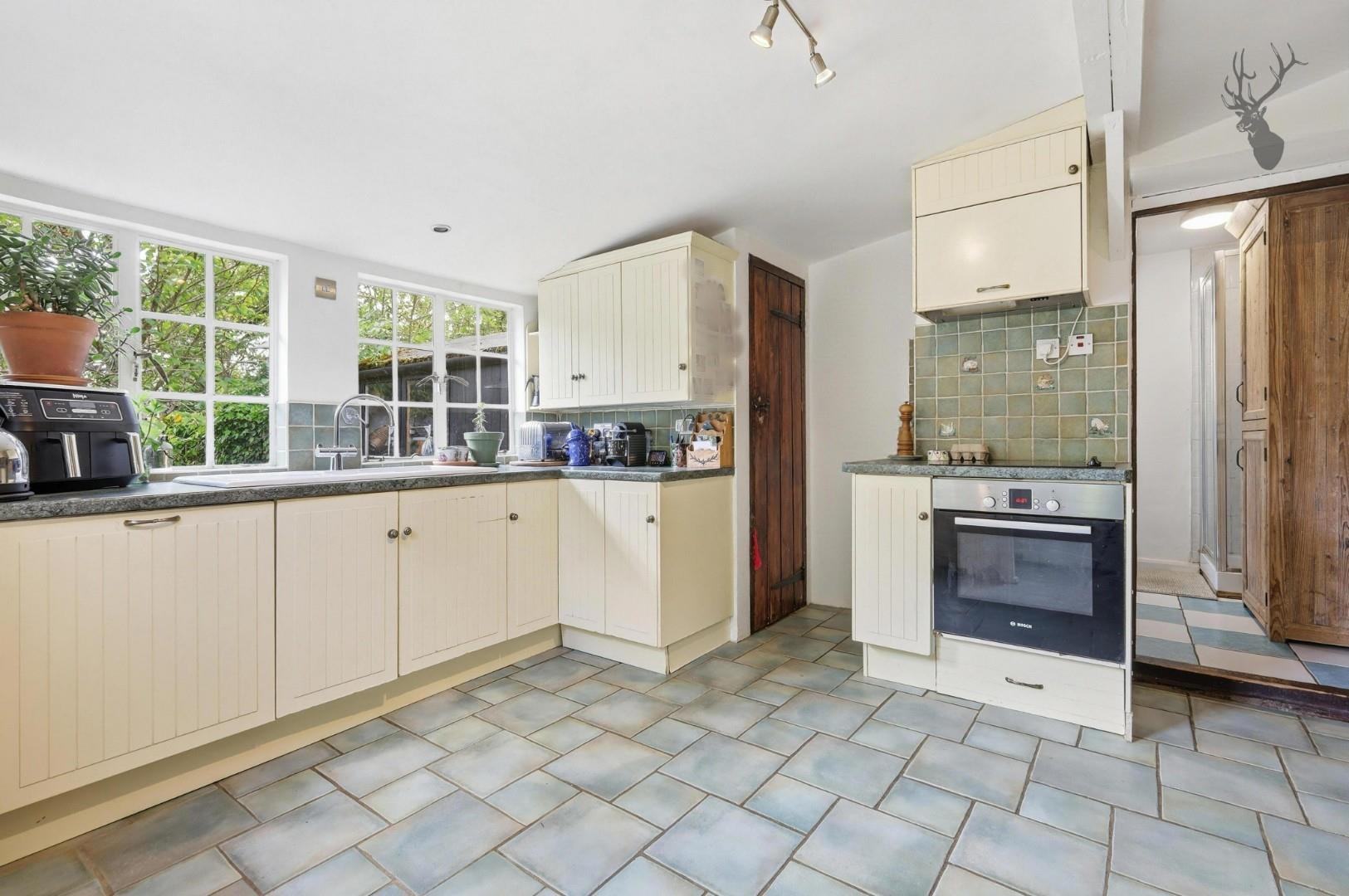 2 bedroom cottage for sale, Bonds Cottages, Ongar, CM5, photo 10 of 20