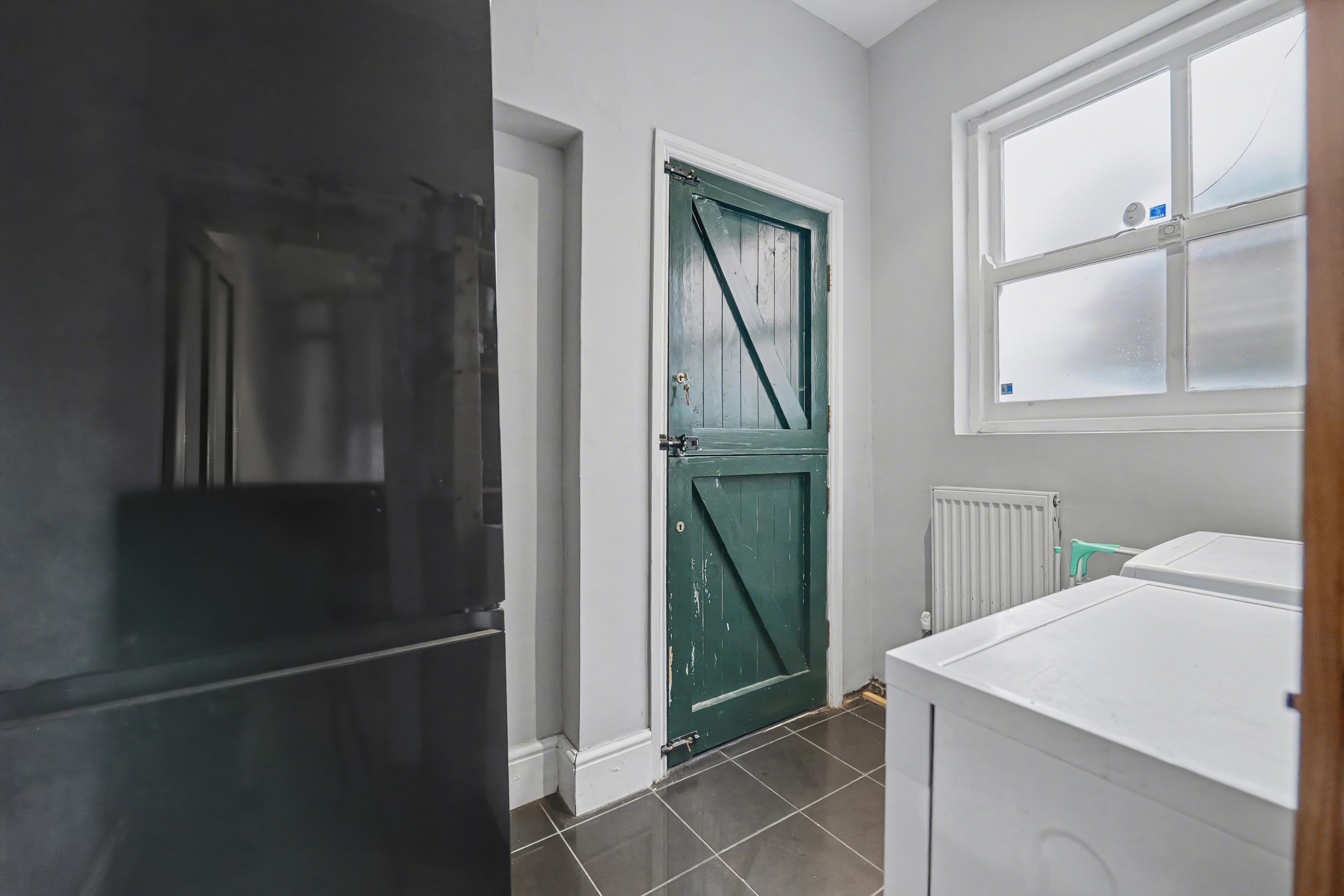 2 bedroom mid-terraced house for sale, Beaconsfield Road, Leicester, LE3, photo 13 of 20