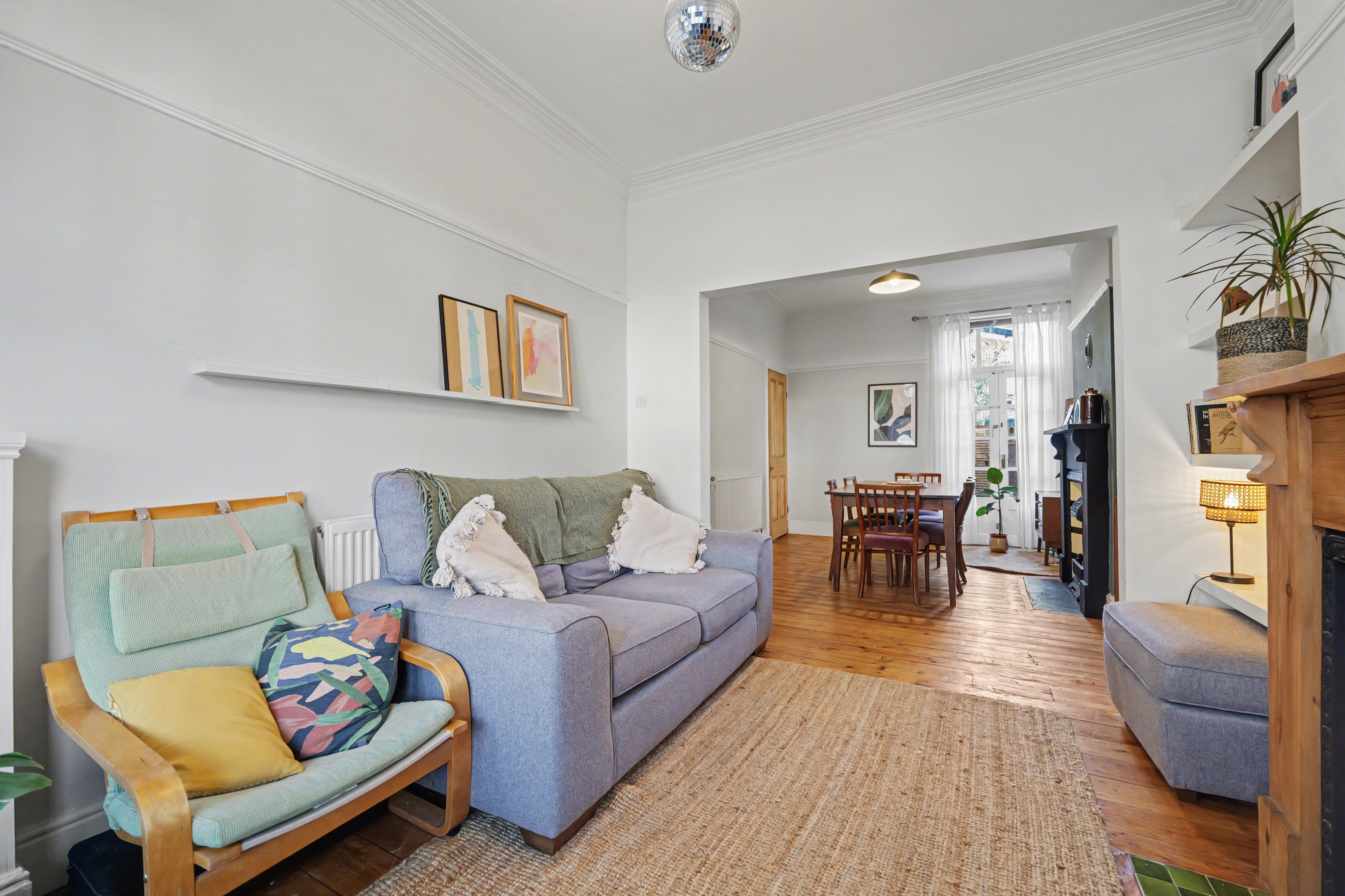 2 bedroom mid-terraced house for sale, Beaconsfield Road, Leicester, LE3, photo 3