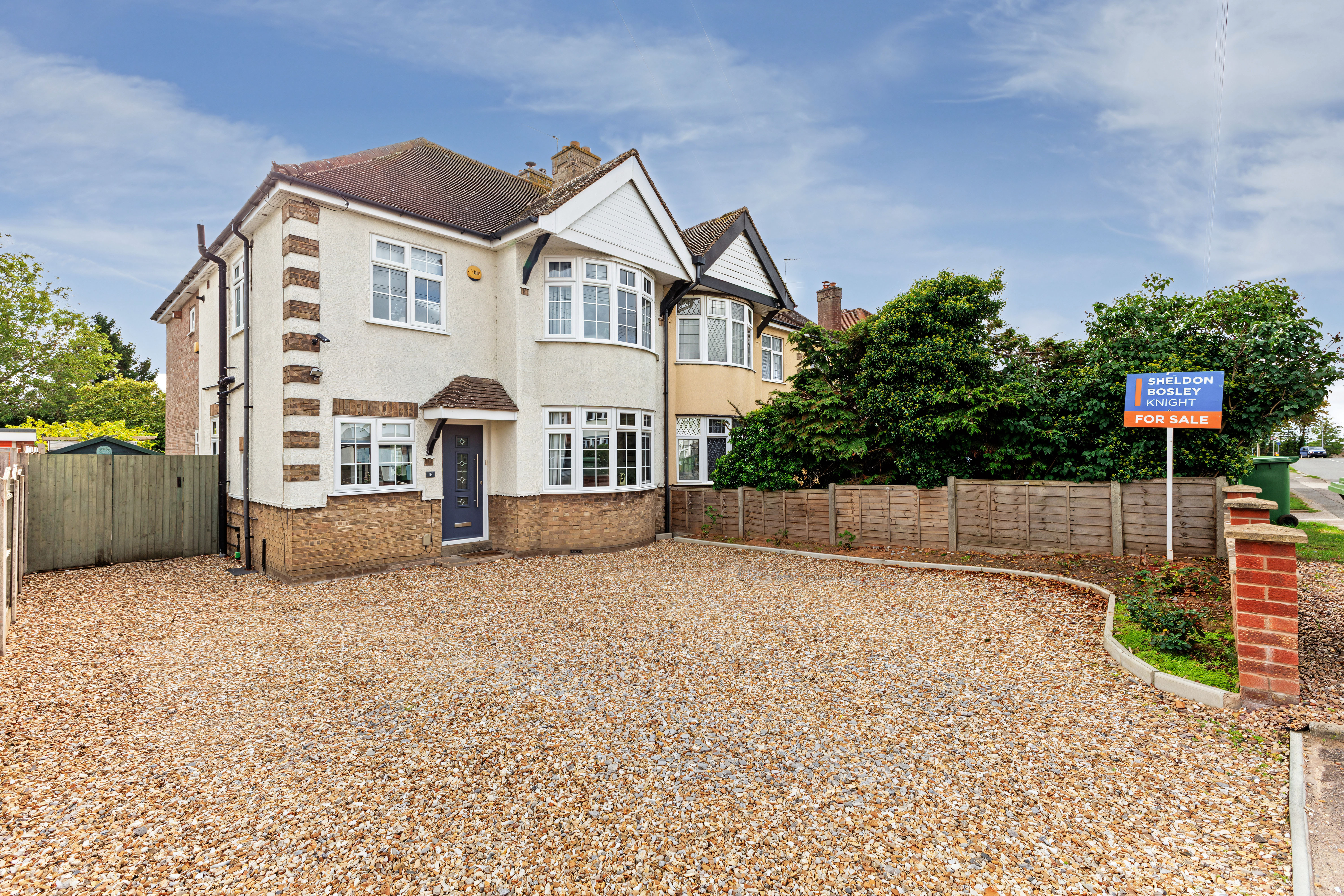 3 bedroom semi detached house for sale, Offenham Road, Evesham, WR11