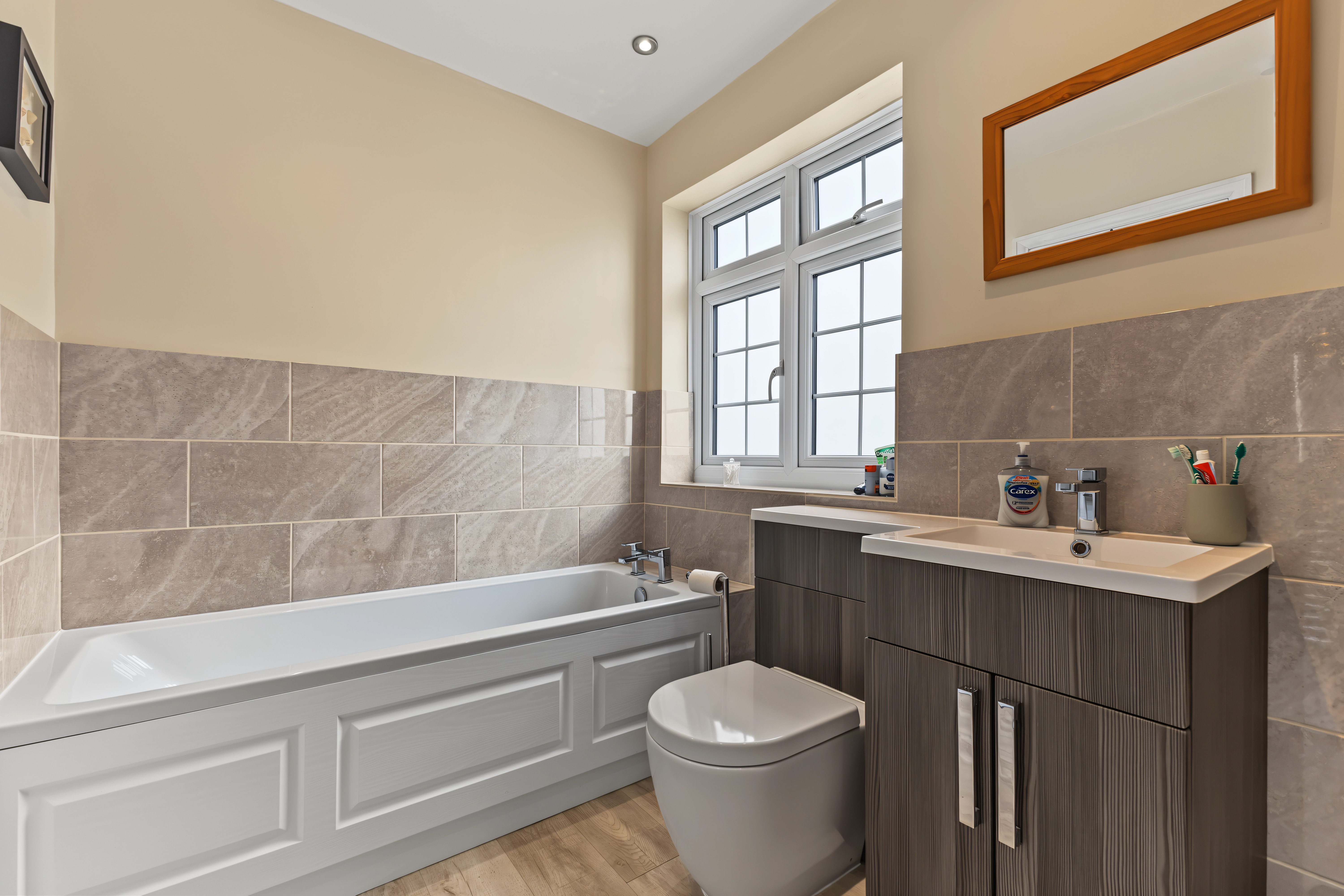 3 bedroom semi detached house for sale, Offenham Road, Evesham, WR11