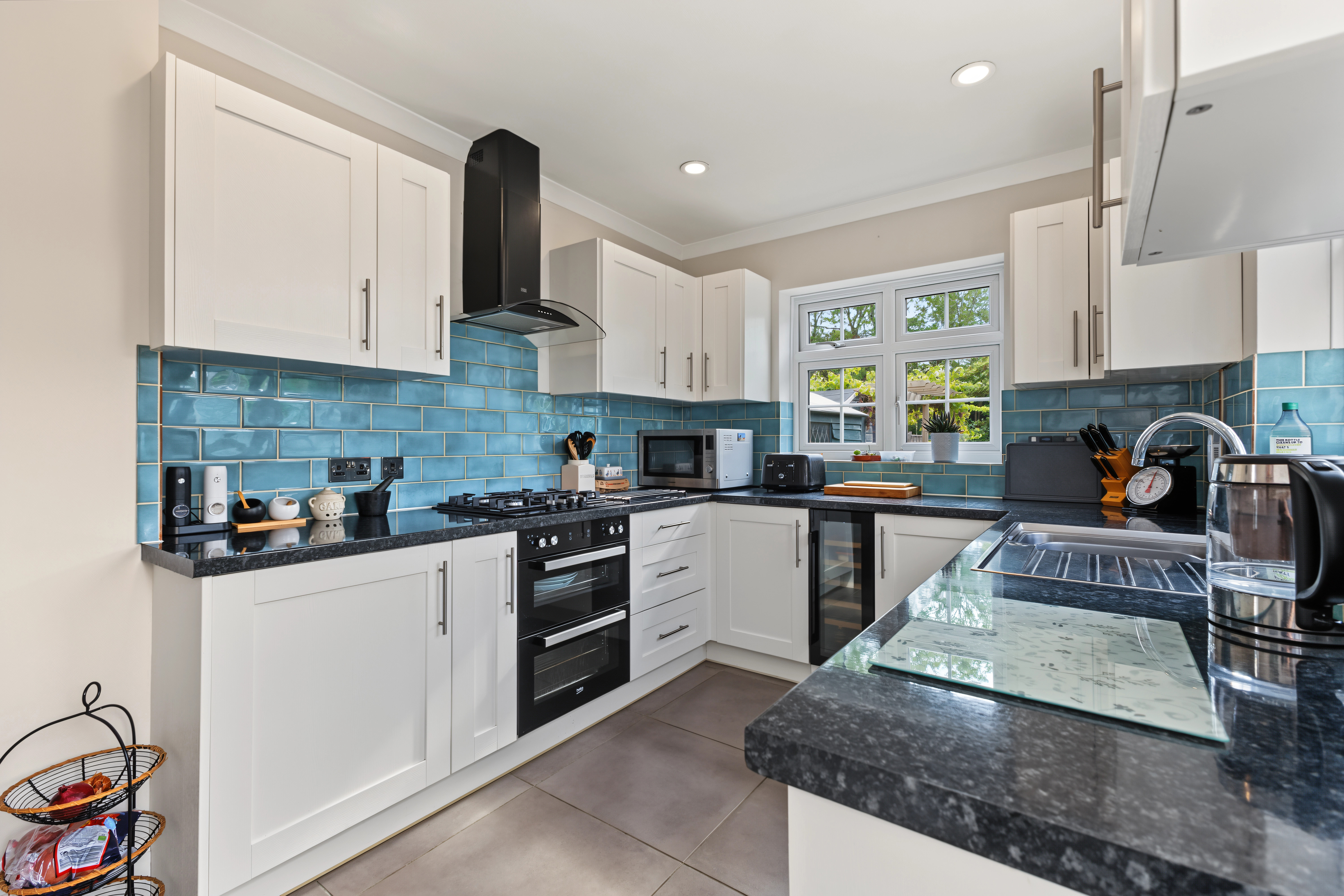 3 bedroom semi detached house for sale, Offenham Road, Evesham, WR11