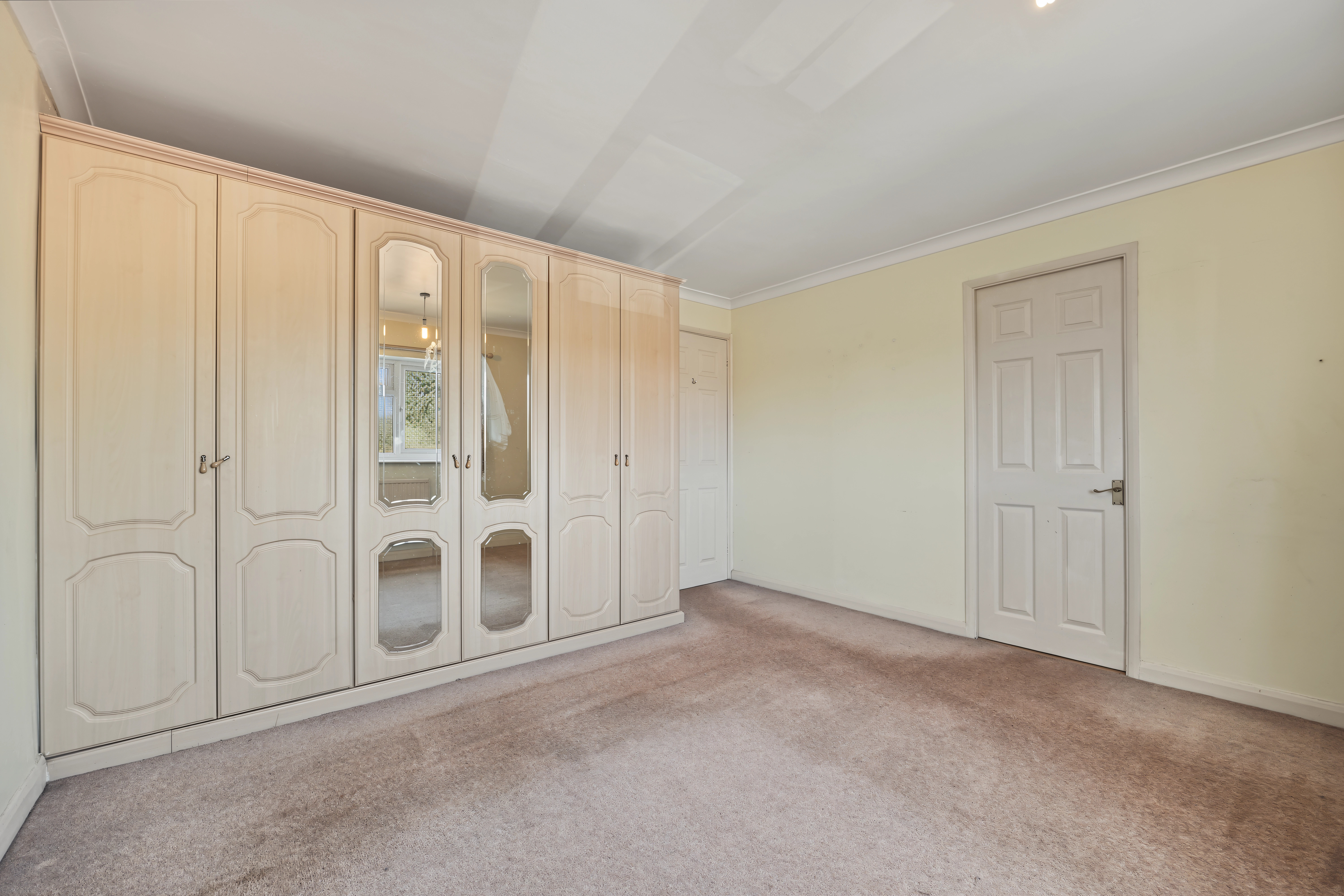 4 bedroom detached house for sale, Hill Gardens, Market Harborough, LE16