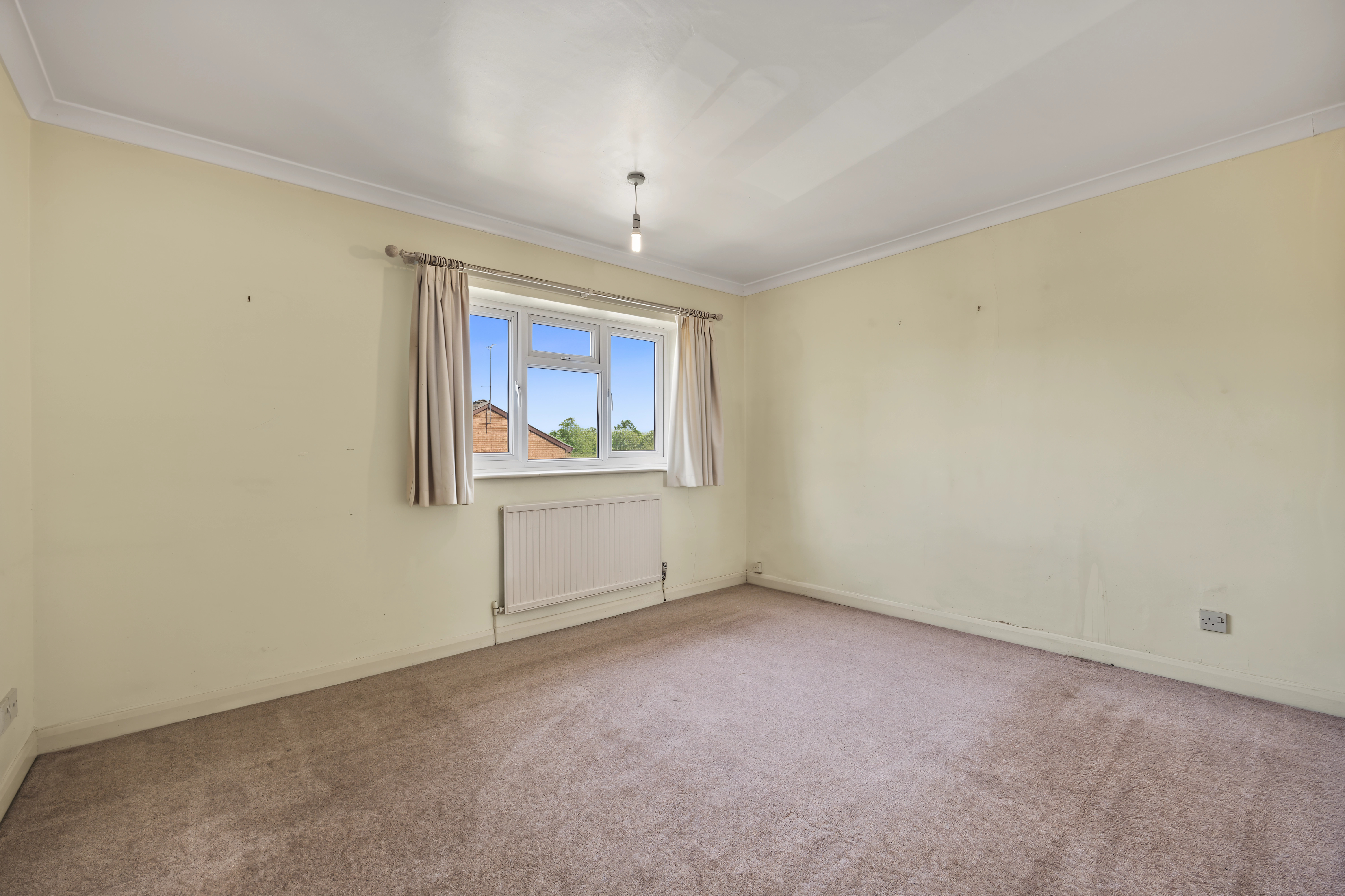 4 bedroom detached house for sale, Hill Gardens, Market Harborough, LE16