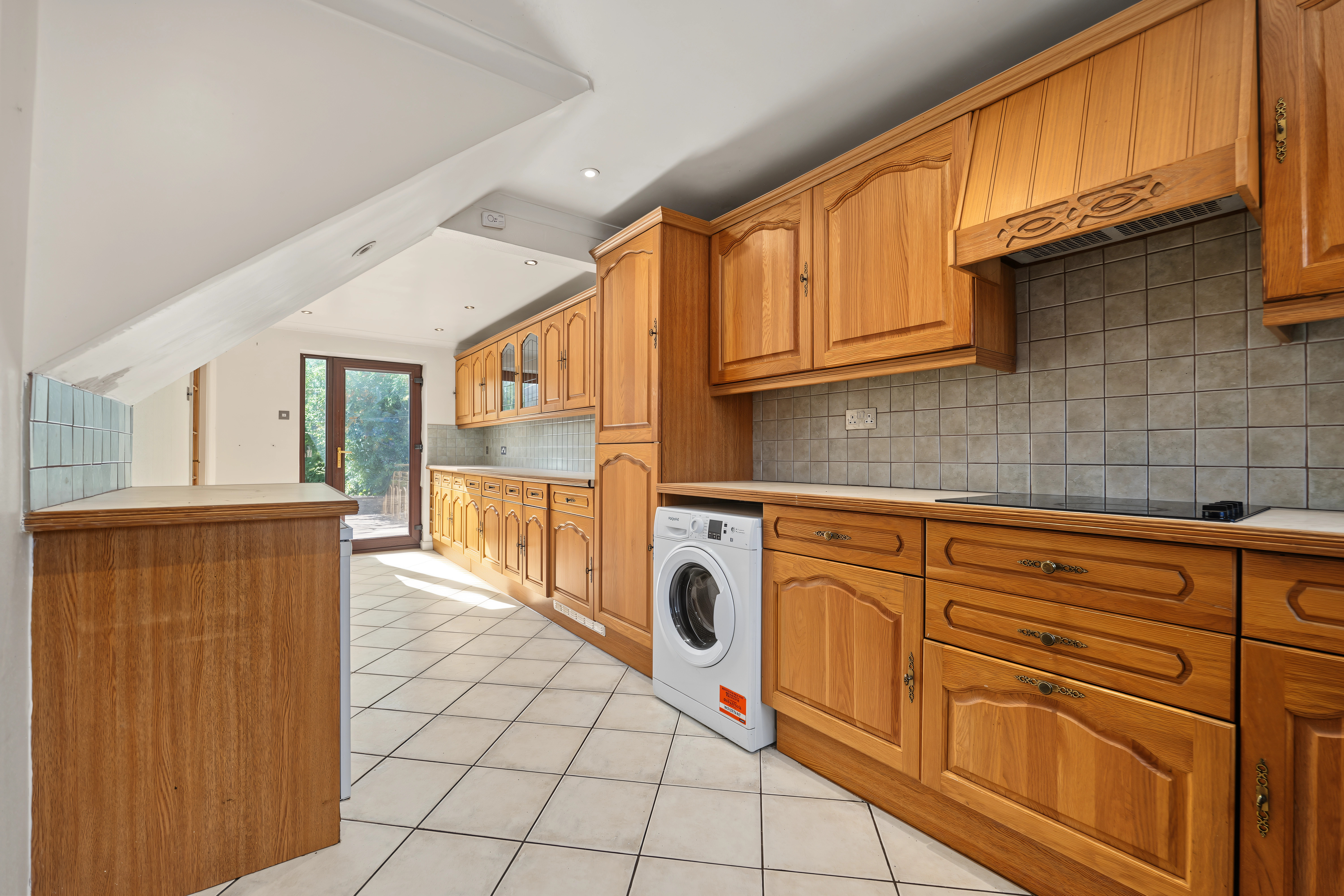 4 bedroom detached house for sale, Hill Gardens, Market Harborough, LE16