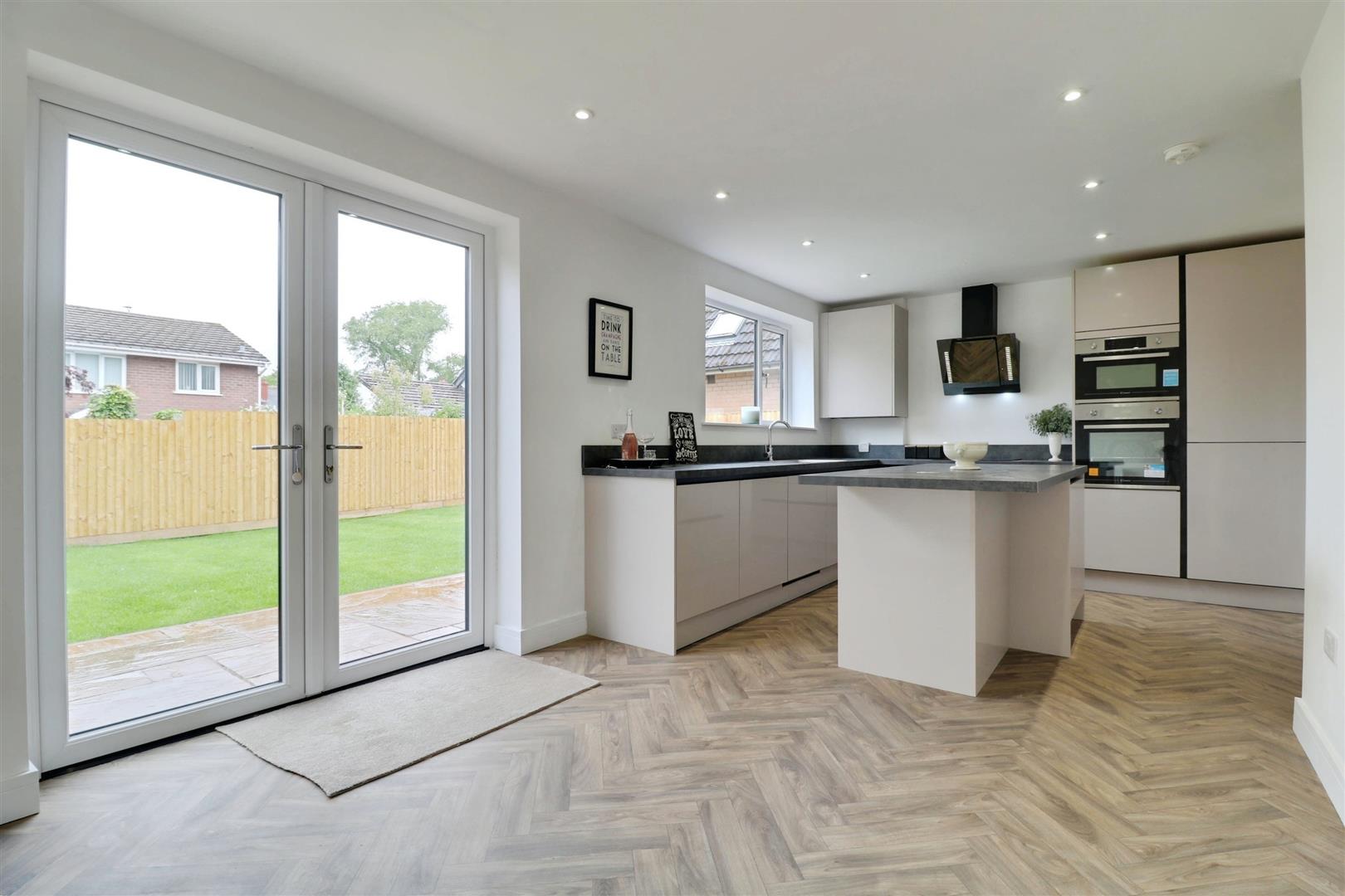 3 bedroom house for sale, Fields Close, Stoke-On-Trent, ST7, photo 7 of 20