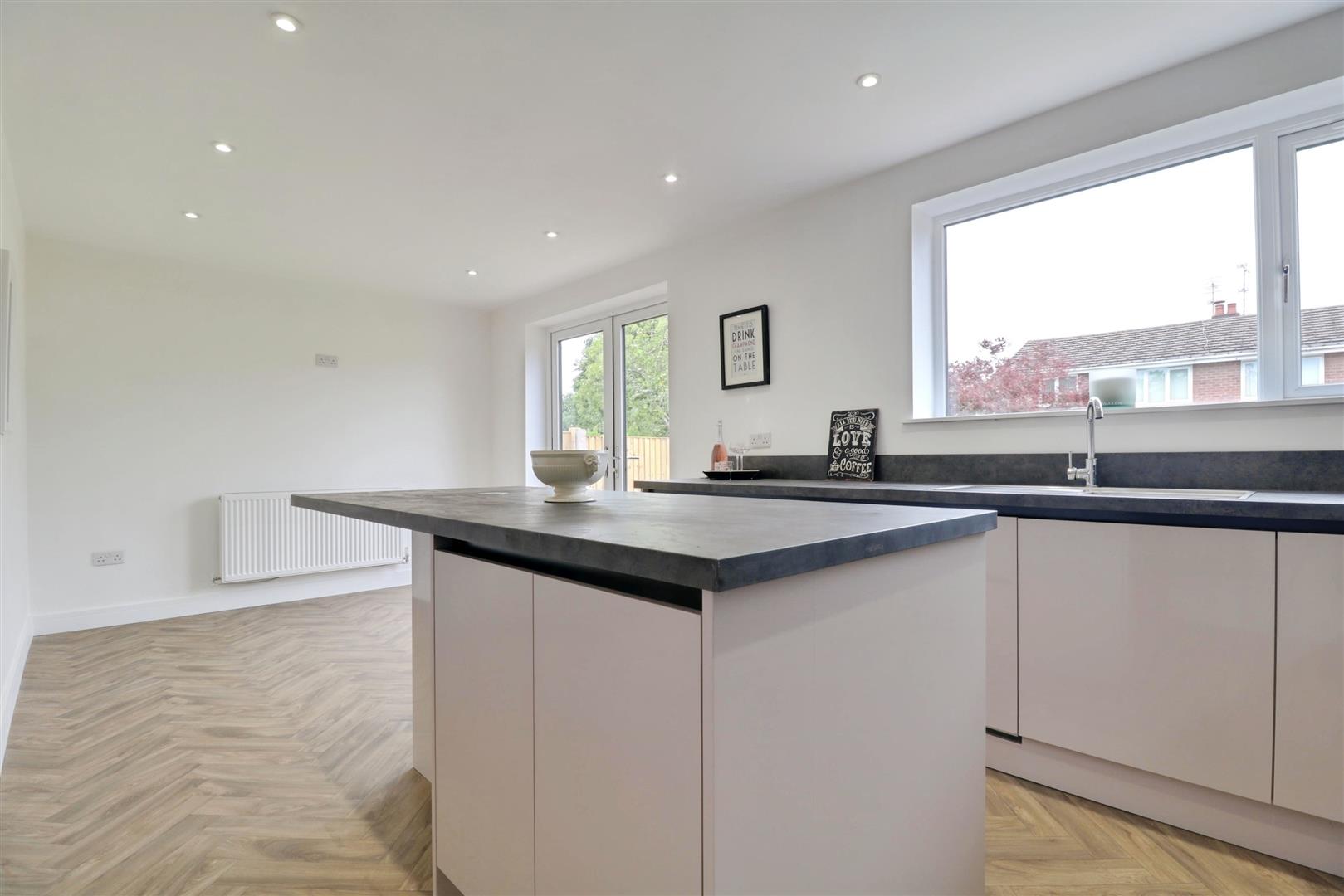 3 bedroom house for sale, Fields Close, Stoke-On-Trent, ST7, photo 9 of 20