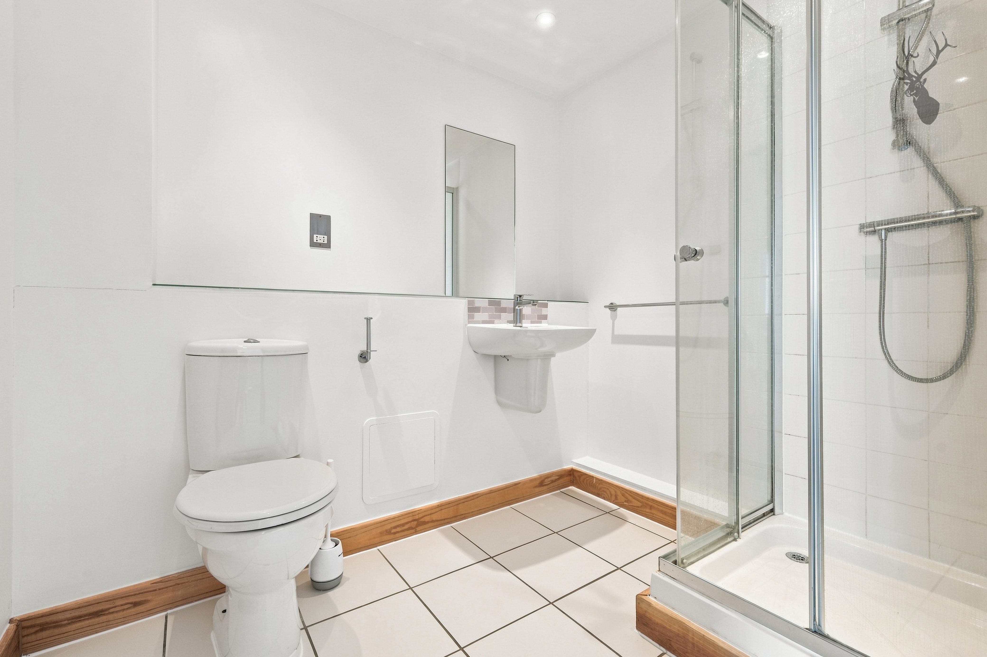 2 bedroom flat for sale, Ink Court, London, E3, photo 15 of 17
