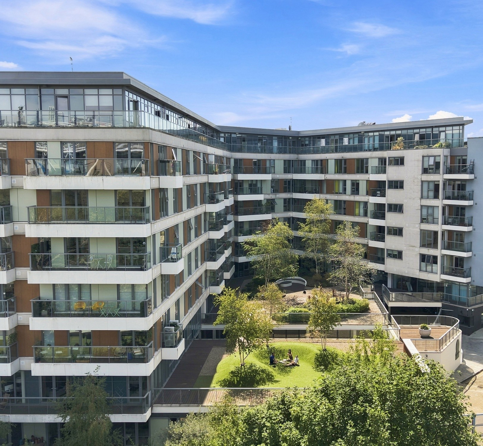 2 bedroom flat for sale, Ink Court, London, E3, photo 16 of 17