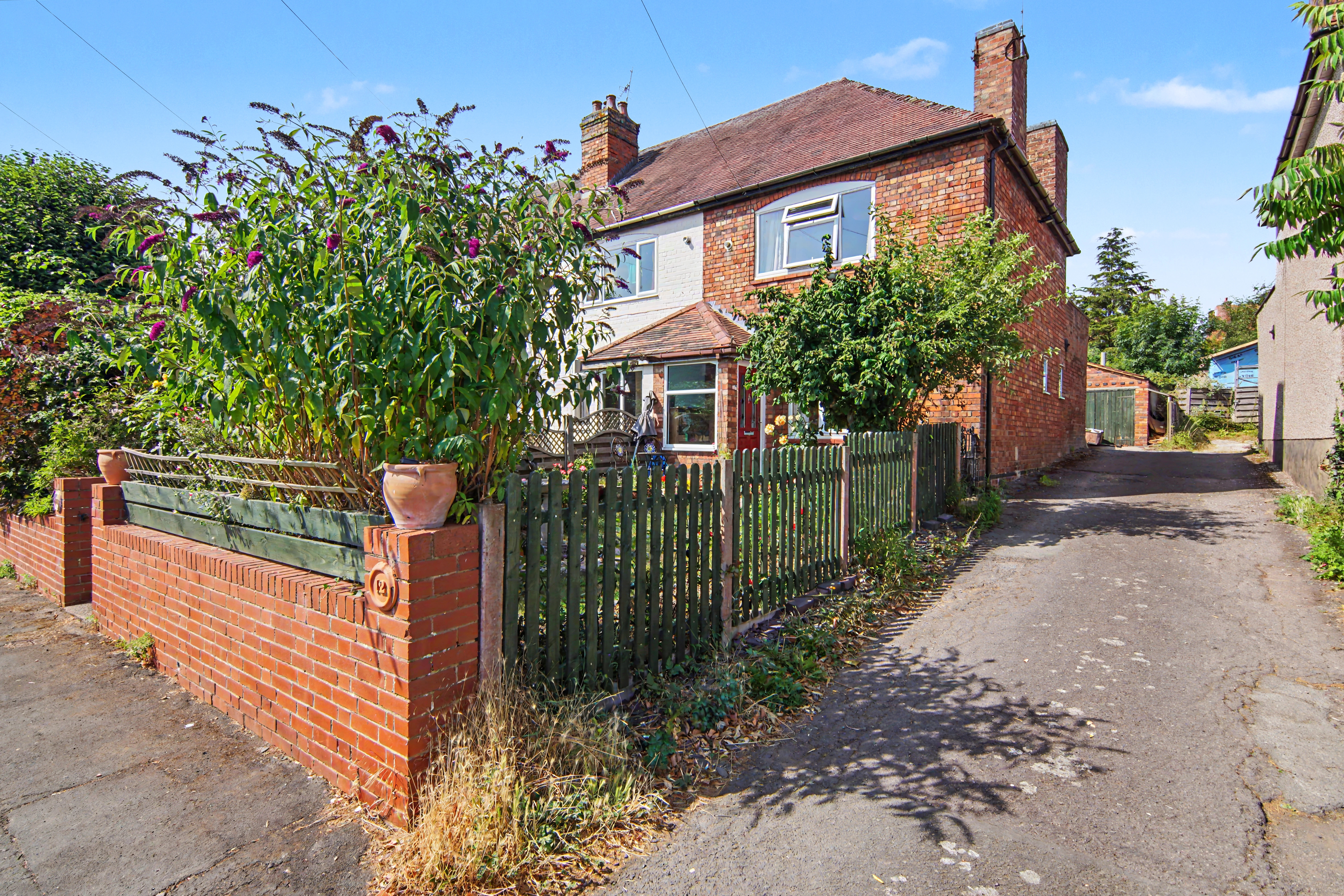 2 bedroom terraced house for sale, Church Lane, Coventry, CV7, photo 1