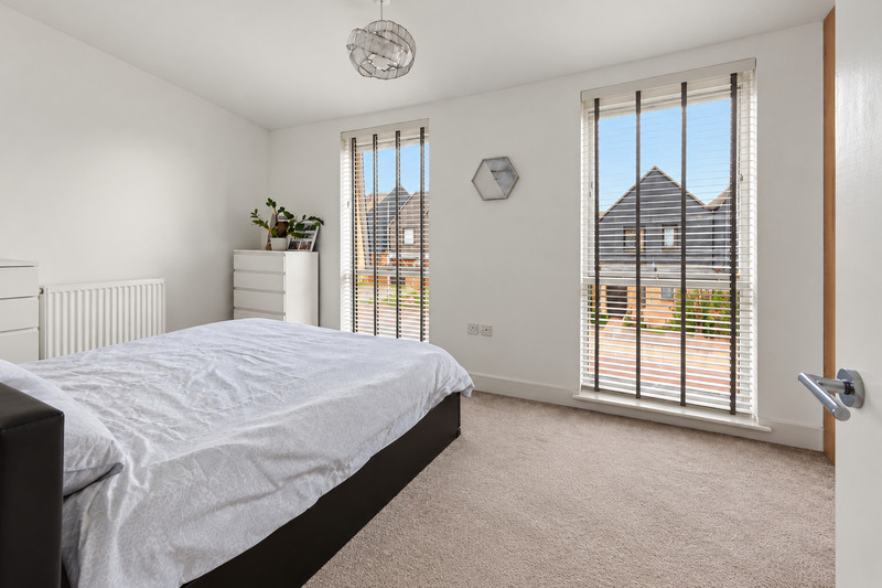 3 bedroom for sale, Juno Road, Sittingbourne, ME10, photo 6 of 12