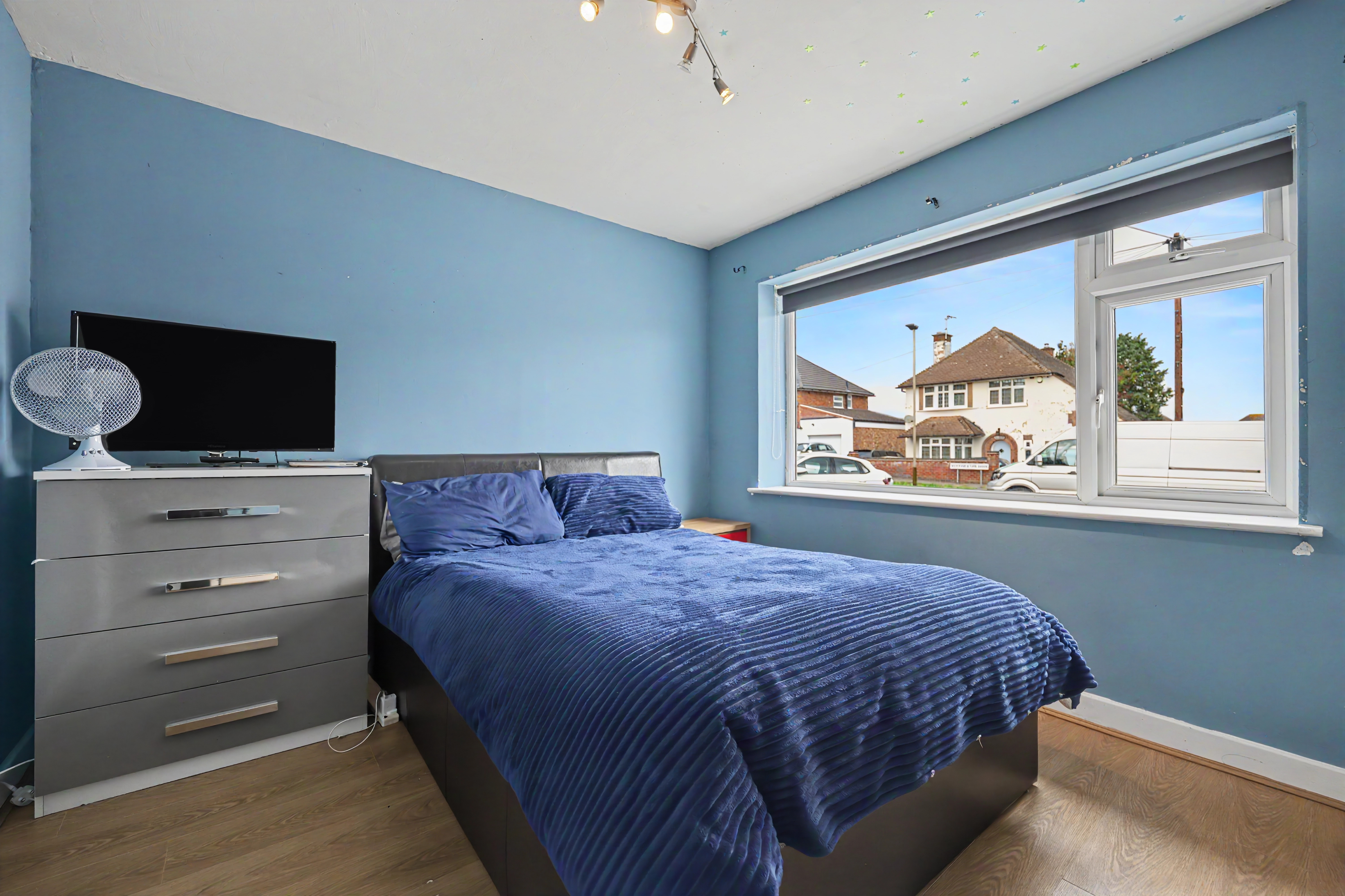 4 bedroom detached bungalow for sale, Woodnewton Drive, Leicester, LE5