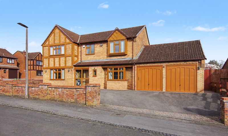 5 bedroom detached house for sale, Eldersfield Grove, Solihull, B91