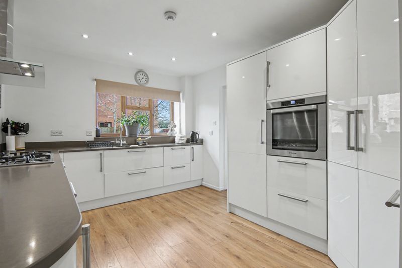 5 bedroom detached house for sale, Eldersfield Grove, Solihull, B91