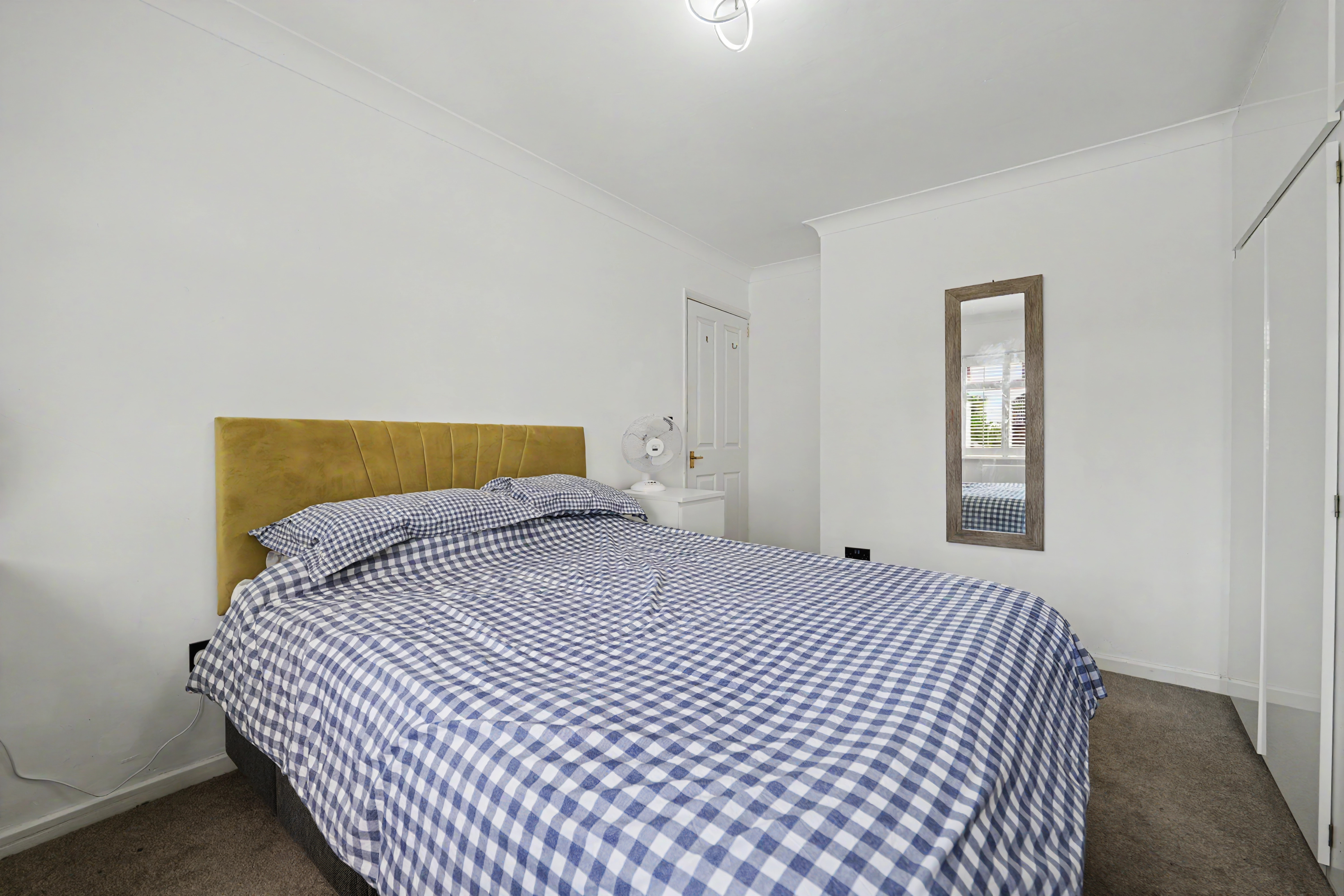 3 bedroom semi detached house for sale, New Road, Leicester, LE8