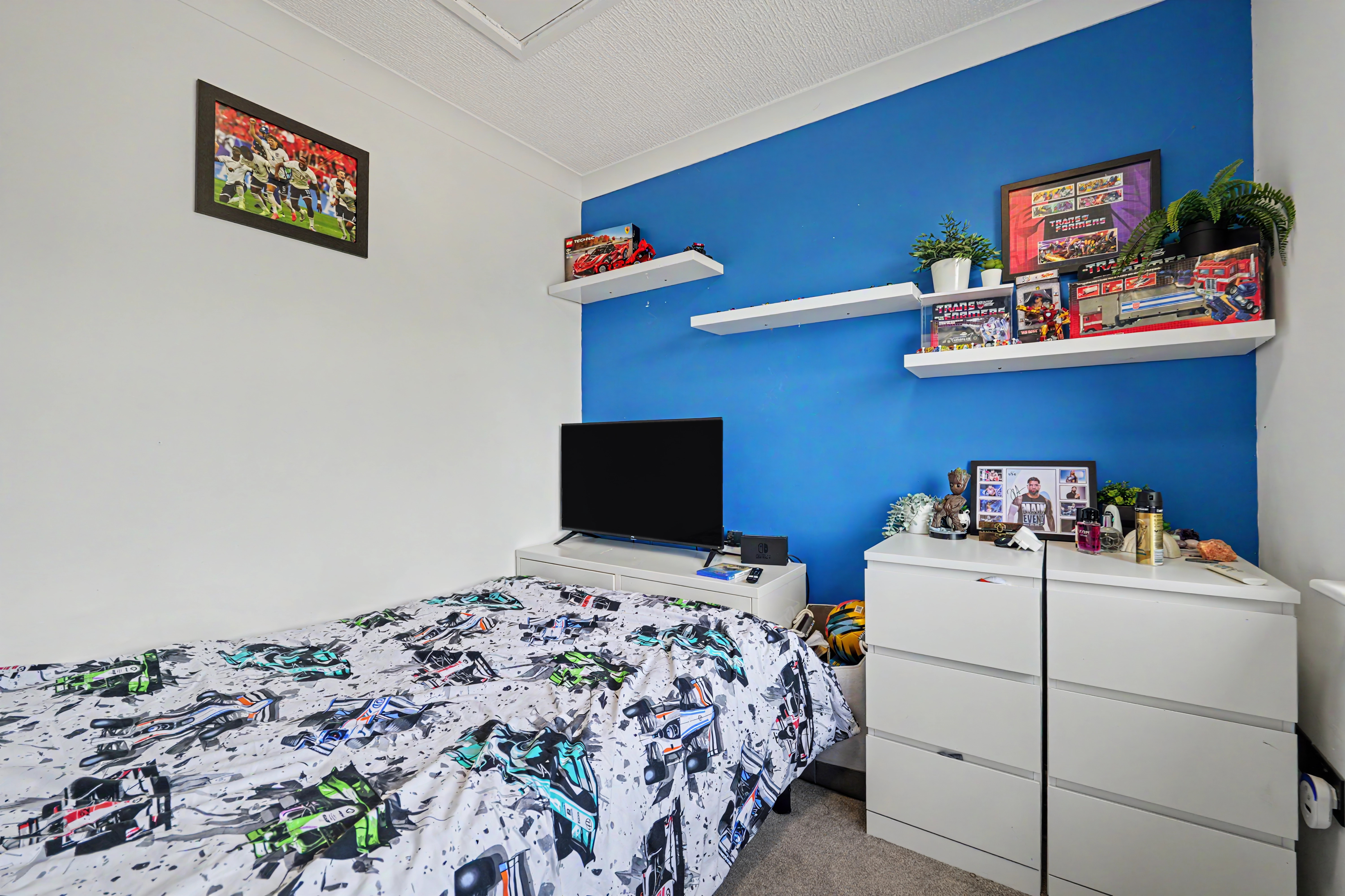 3 bedroom semi detached house for sale, New Road, Leicester, LE8