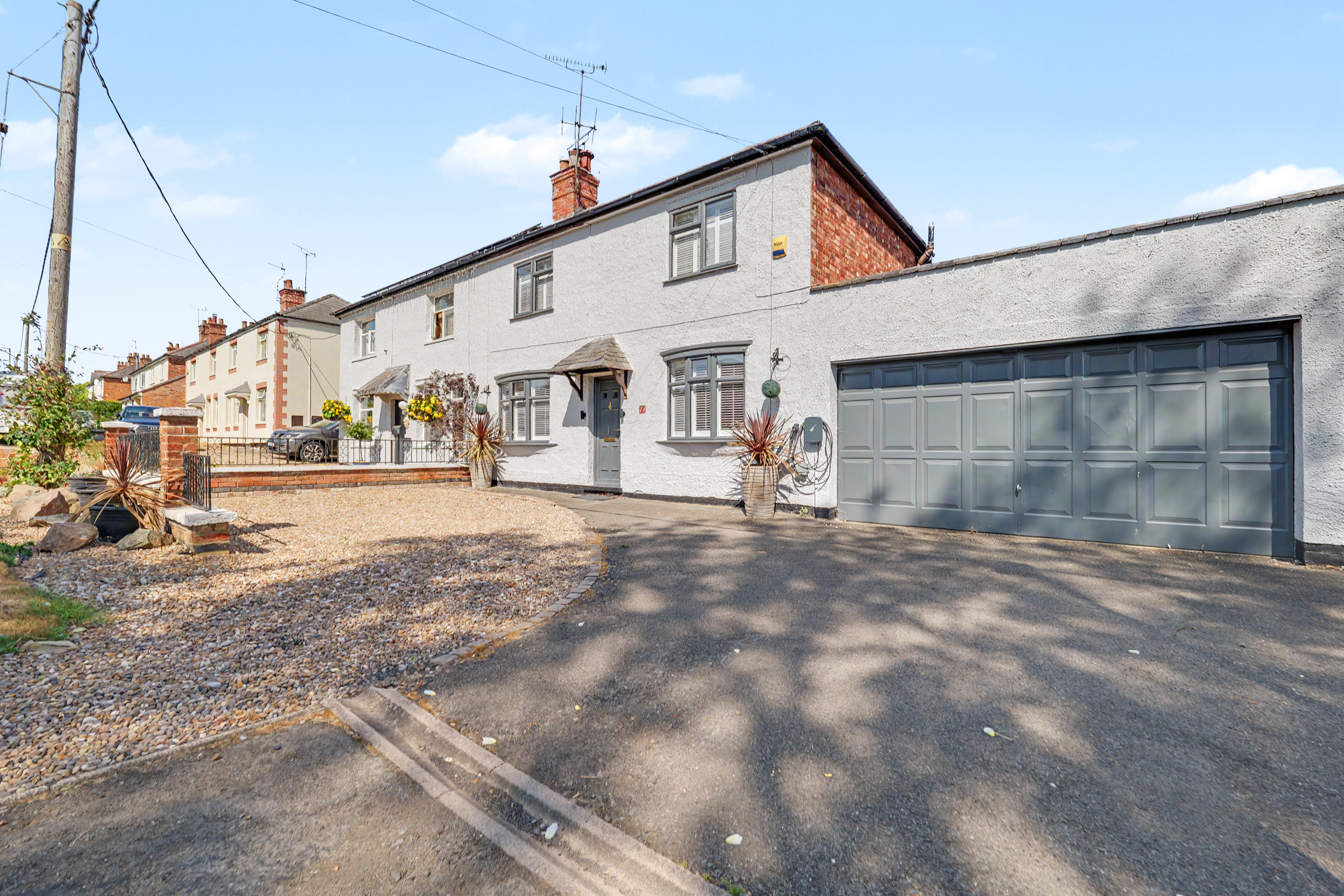 3 bedroom semi detached house for sale, New Road, Leicester, LE8