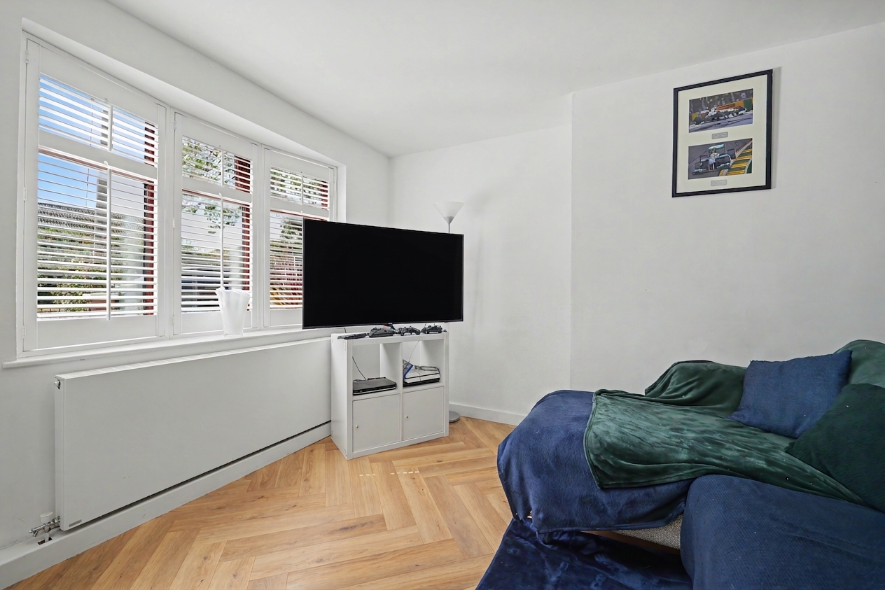 3 bedroom semi detached house for sale, New Road, Leicester, LE8