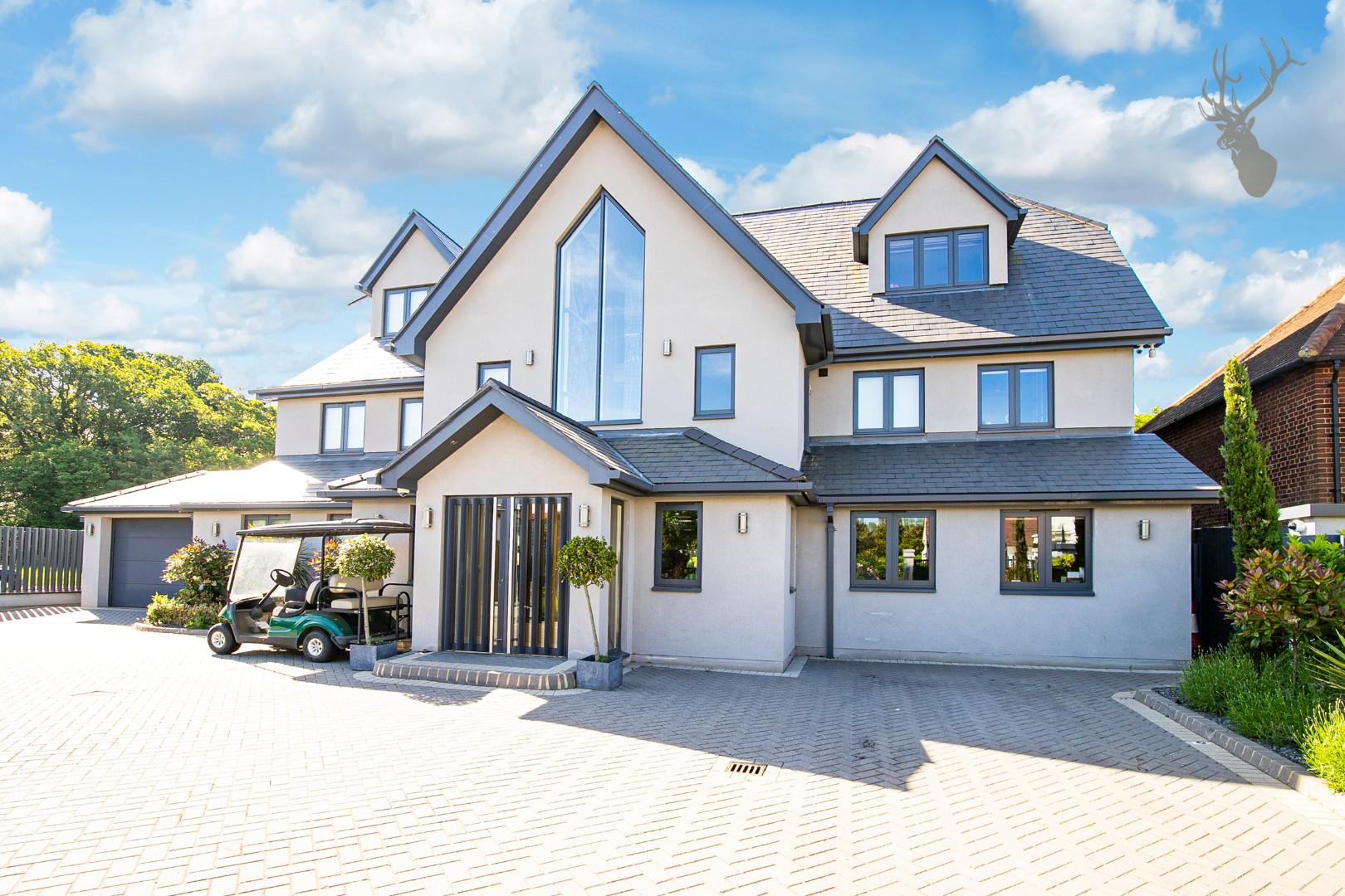5 bedroom house for sale, Homeleigh Woodman Lane, London, E4