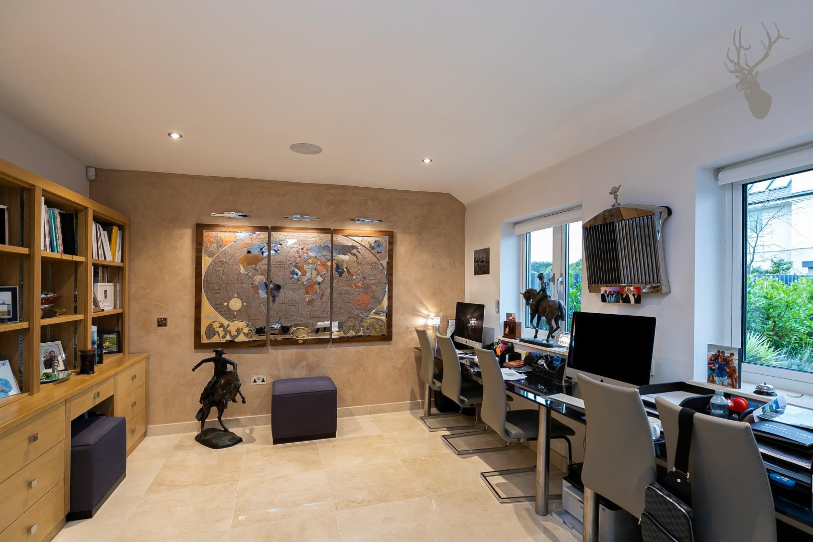 5 bedroom house for sale, Homeleigh Woodman Lane, London, E4, photo 20 of 20