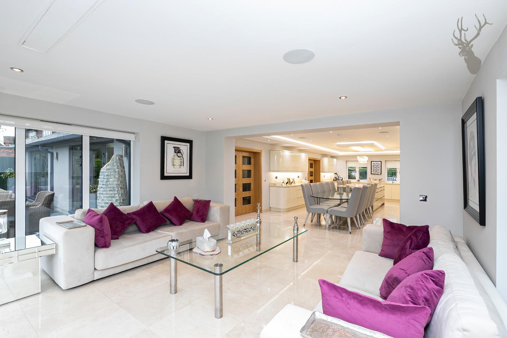5 bedroom house for sale, Homeleigh Woodman Lane, London, E4, photo 6 of 20