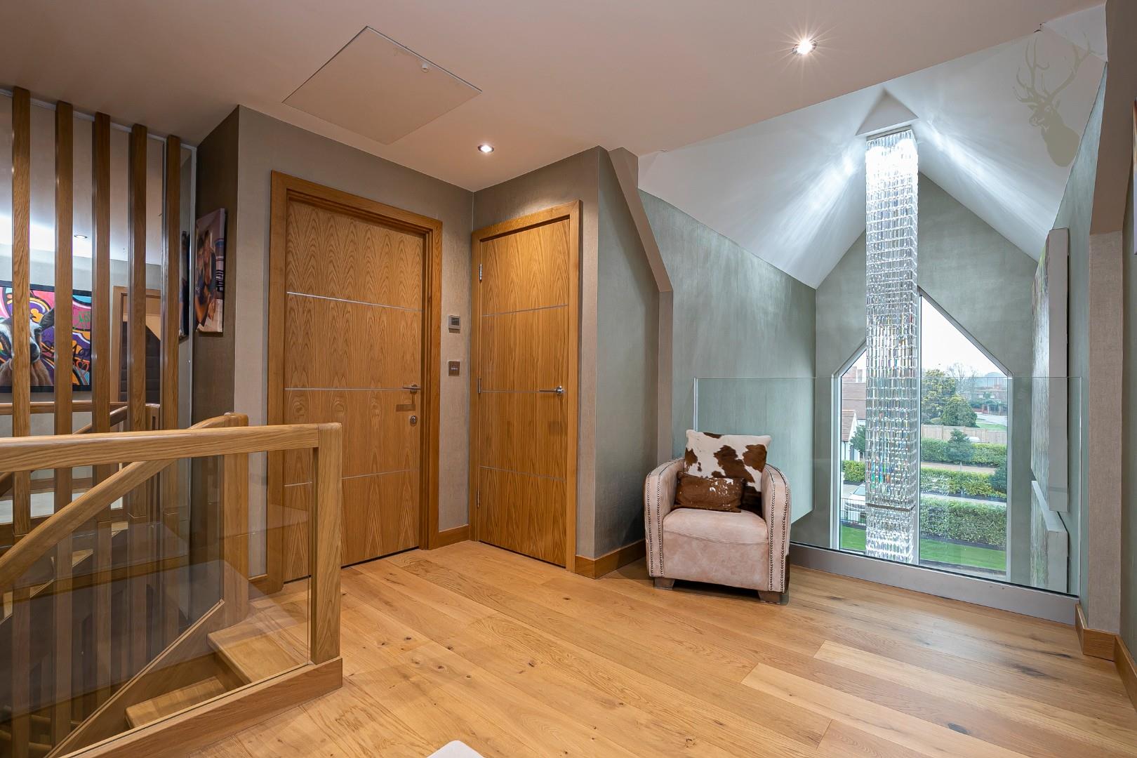 5 bedroom house for sale, Homeleigh Woodman Lane, London, E4, photo 10 of 20