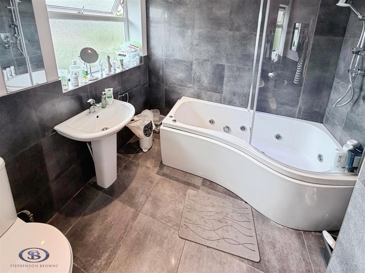 4 bedroom house for sale, Laidon Avenue, Crewe, CW2, photo 15 of 20