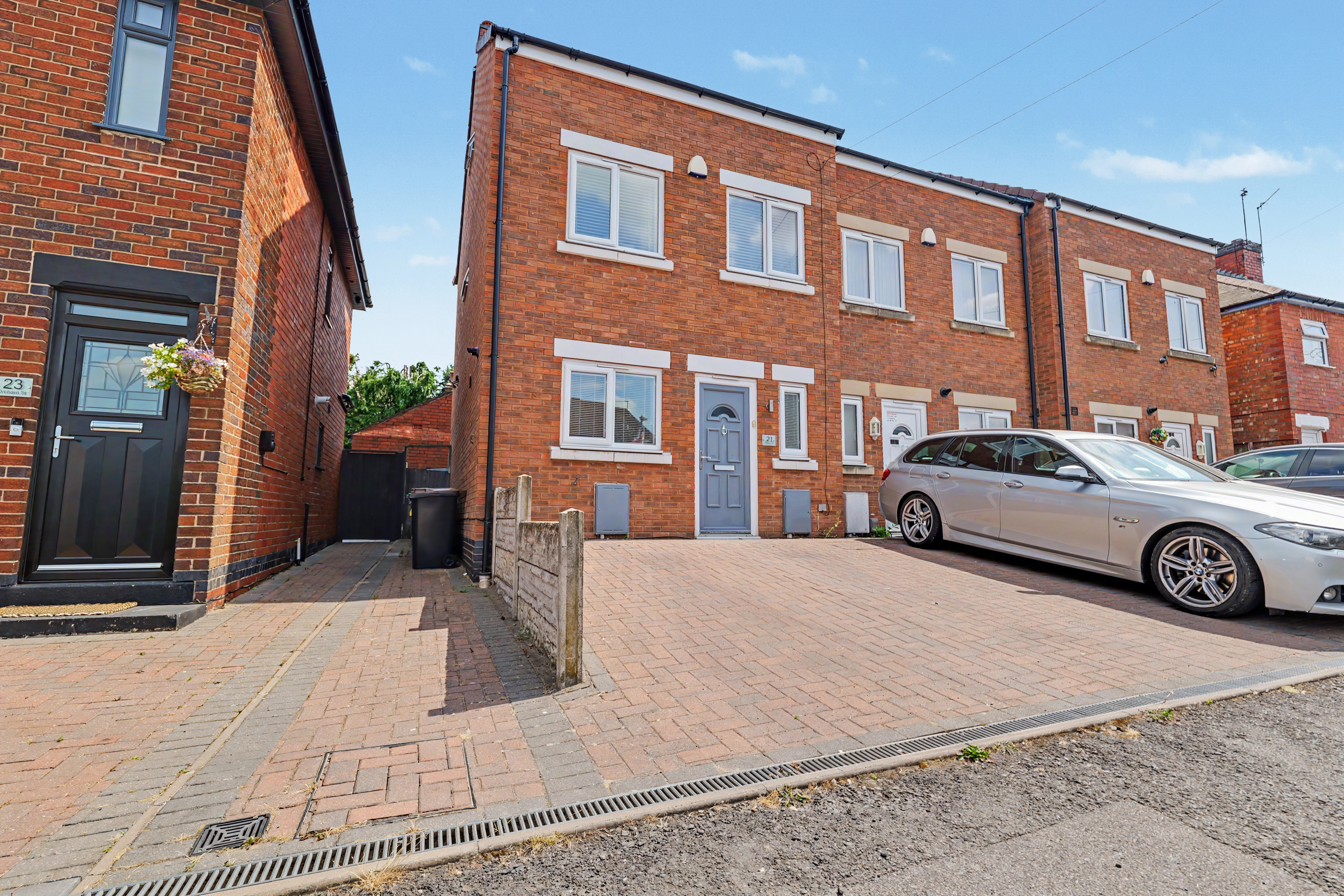 3 bedroom end of terrace house for sale, Orchard Street, Bedworth, CV12
