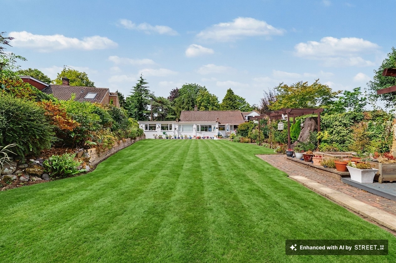 3 bedroom semi detached bungalow for sale, St. Martins Road, Coventry, CV3